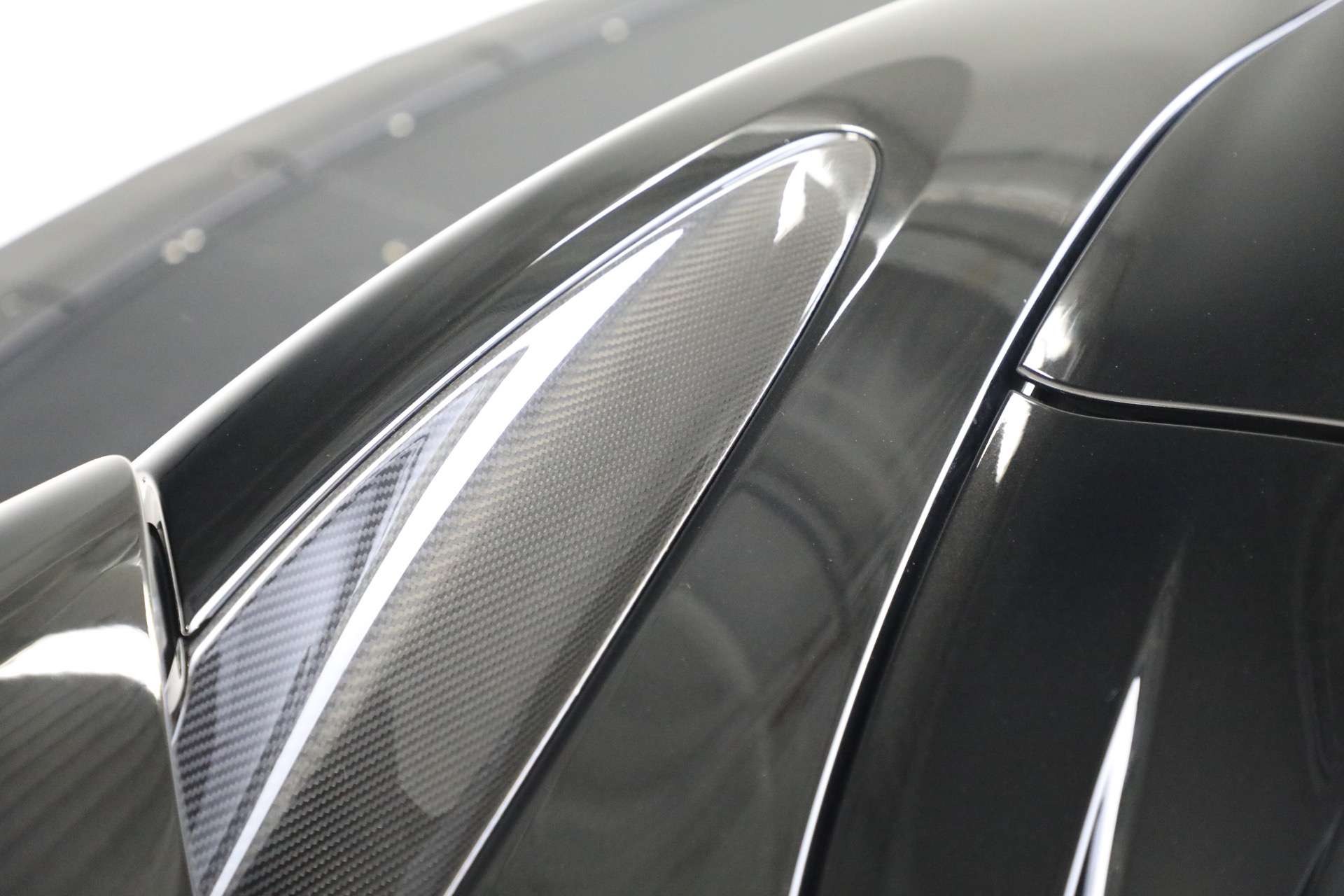 Used-2022-McLaren-720S-Spider-Performance