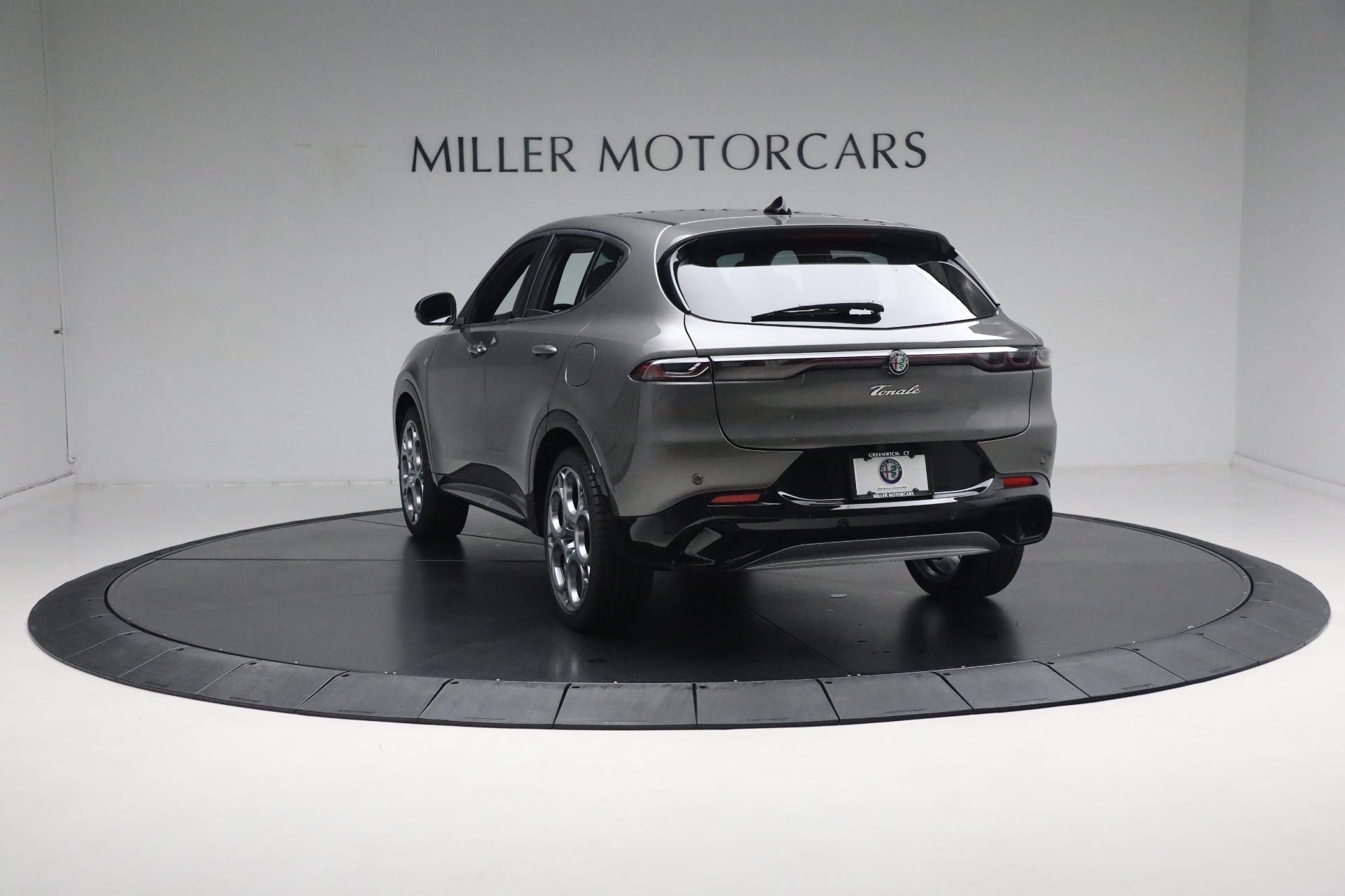 New-2024-Alfa-Romeo-Tonale-Ti