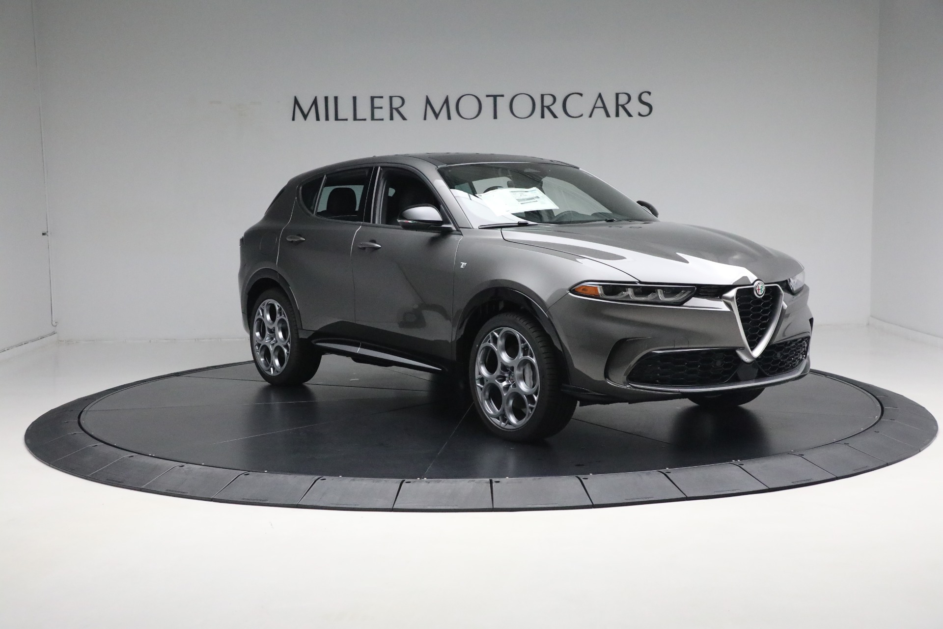 New-2024-Alfa-Romeo-Tonale-Ti