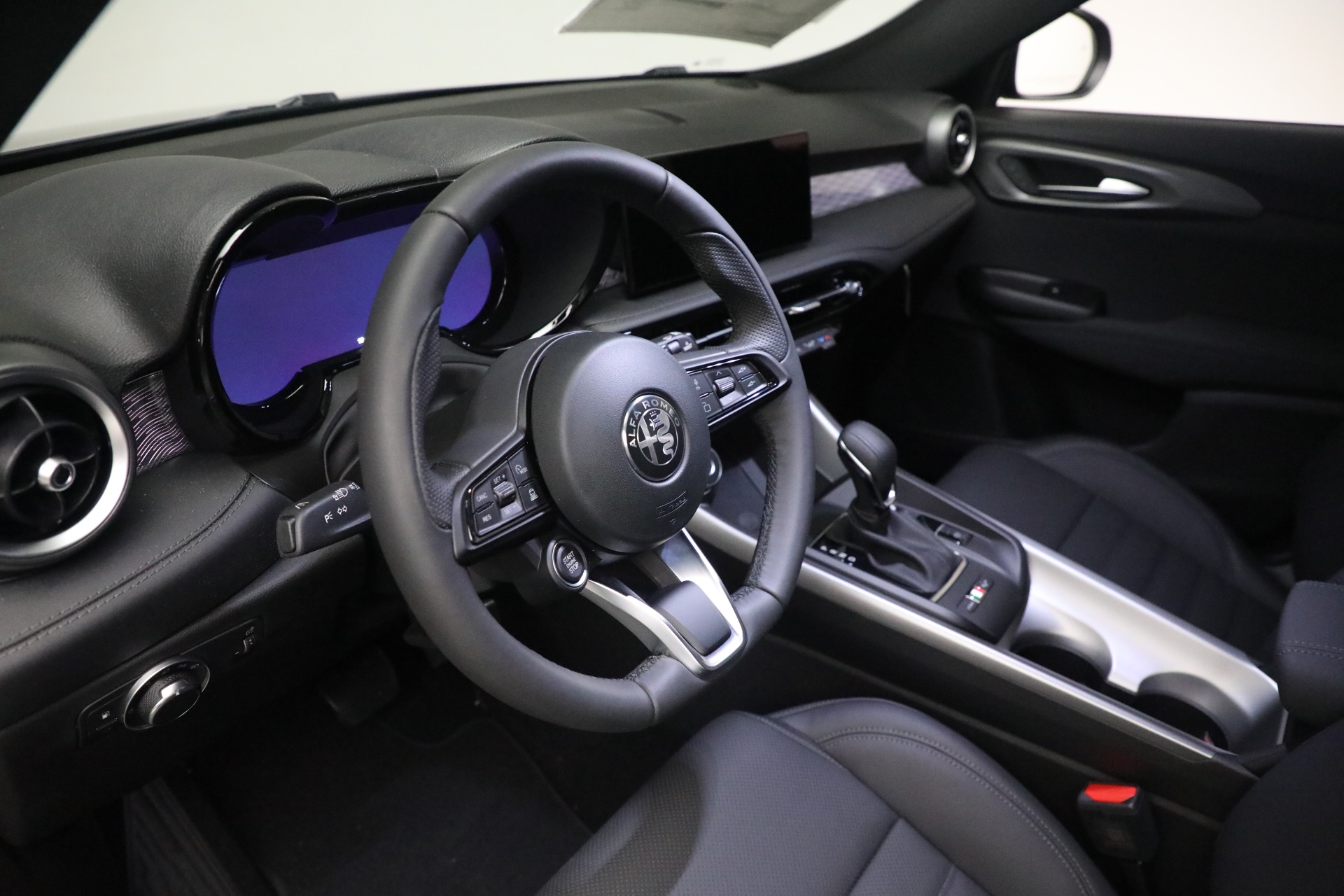 New-2024-Alfa-Romeo-Tonale-Ti