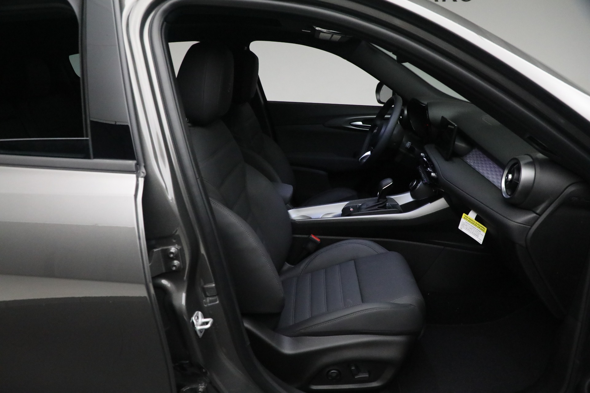 New-2024-Alfa-Romeo-Tonale-Ti