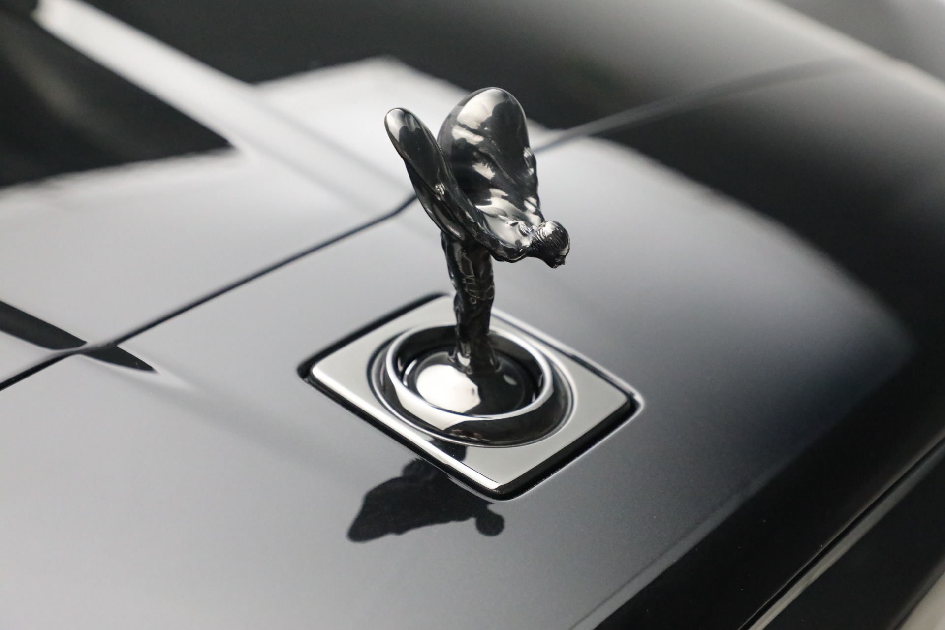 Used-2022-Rolls-Royce-Black-Badge-Cullinan