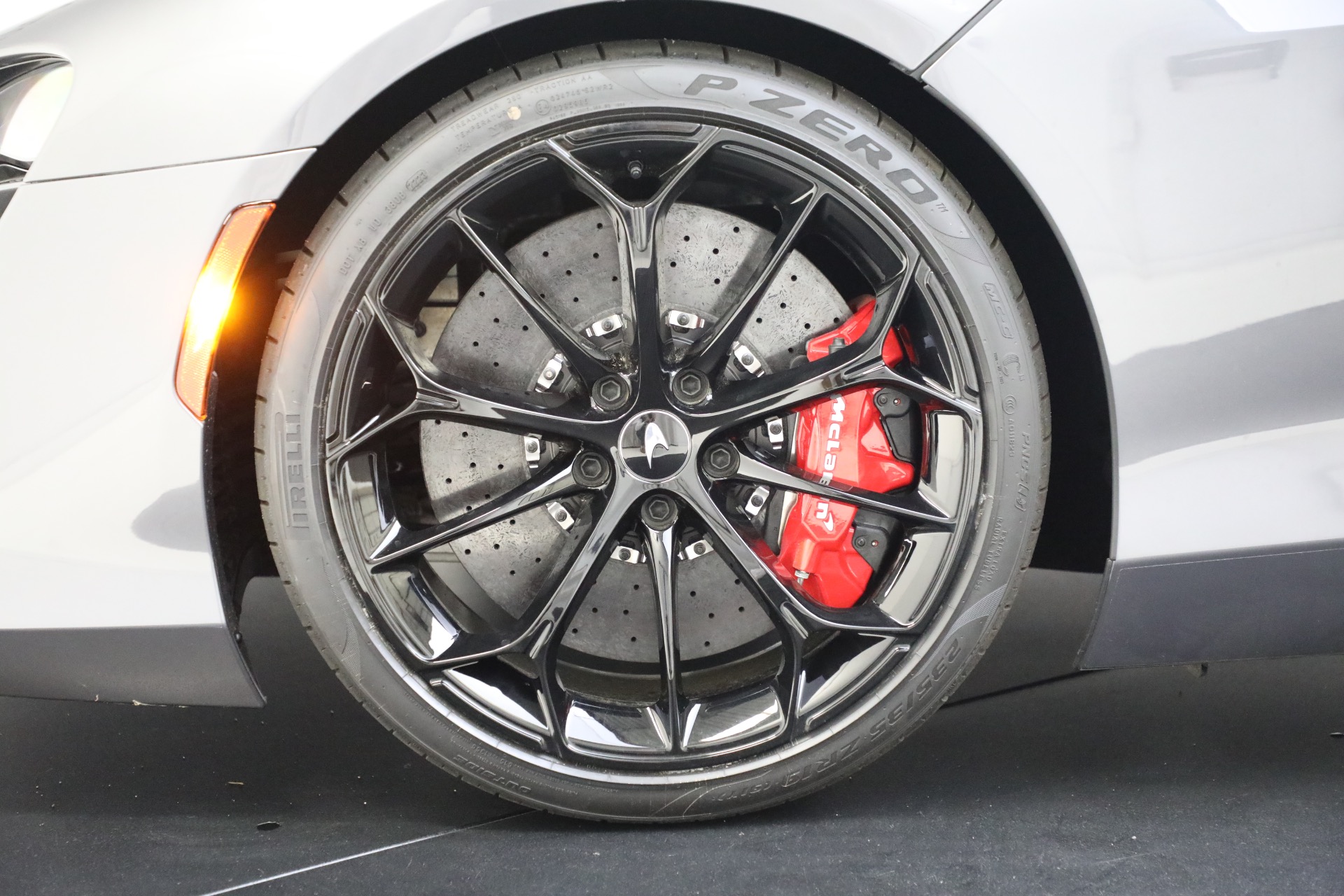 New-2024-McLaren-Artura-TechLux