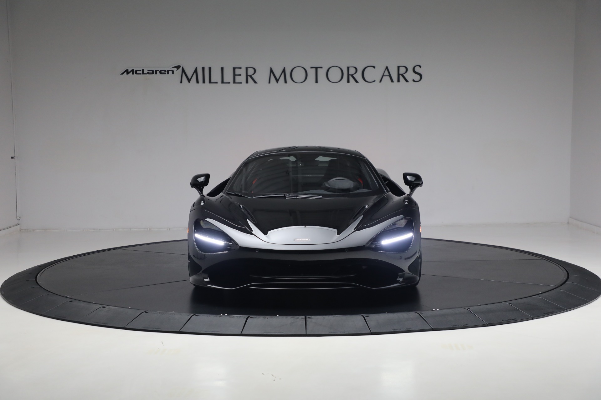 New-2024-McLaren-750S