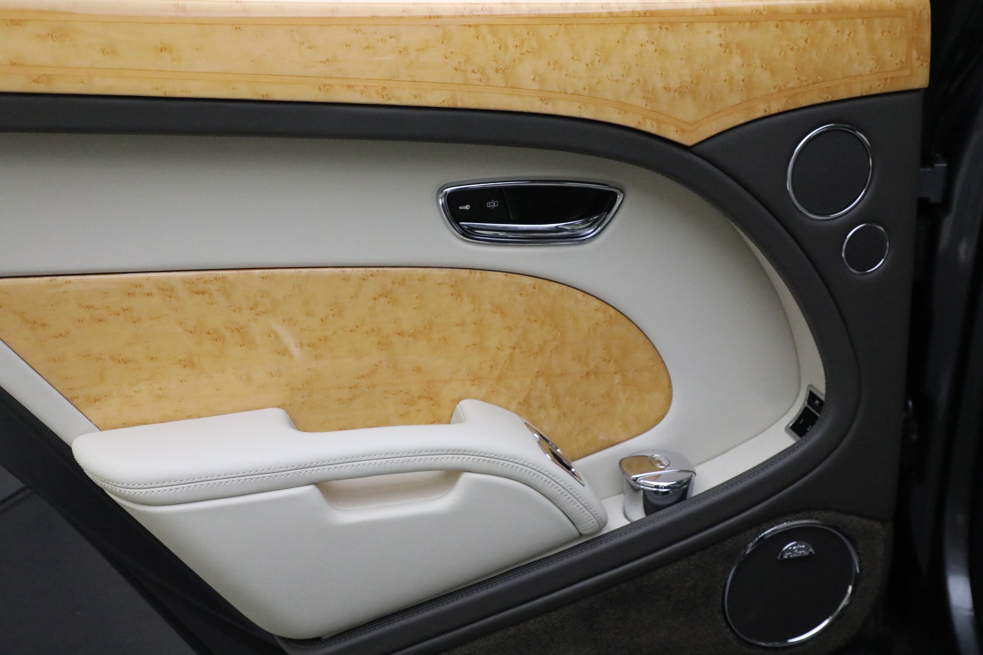 Used-2013-Bentley-Mulsanne