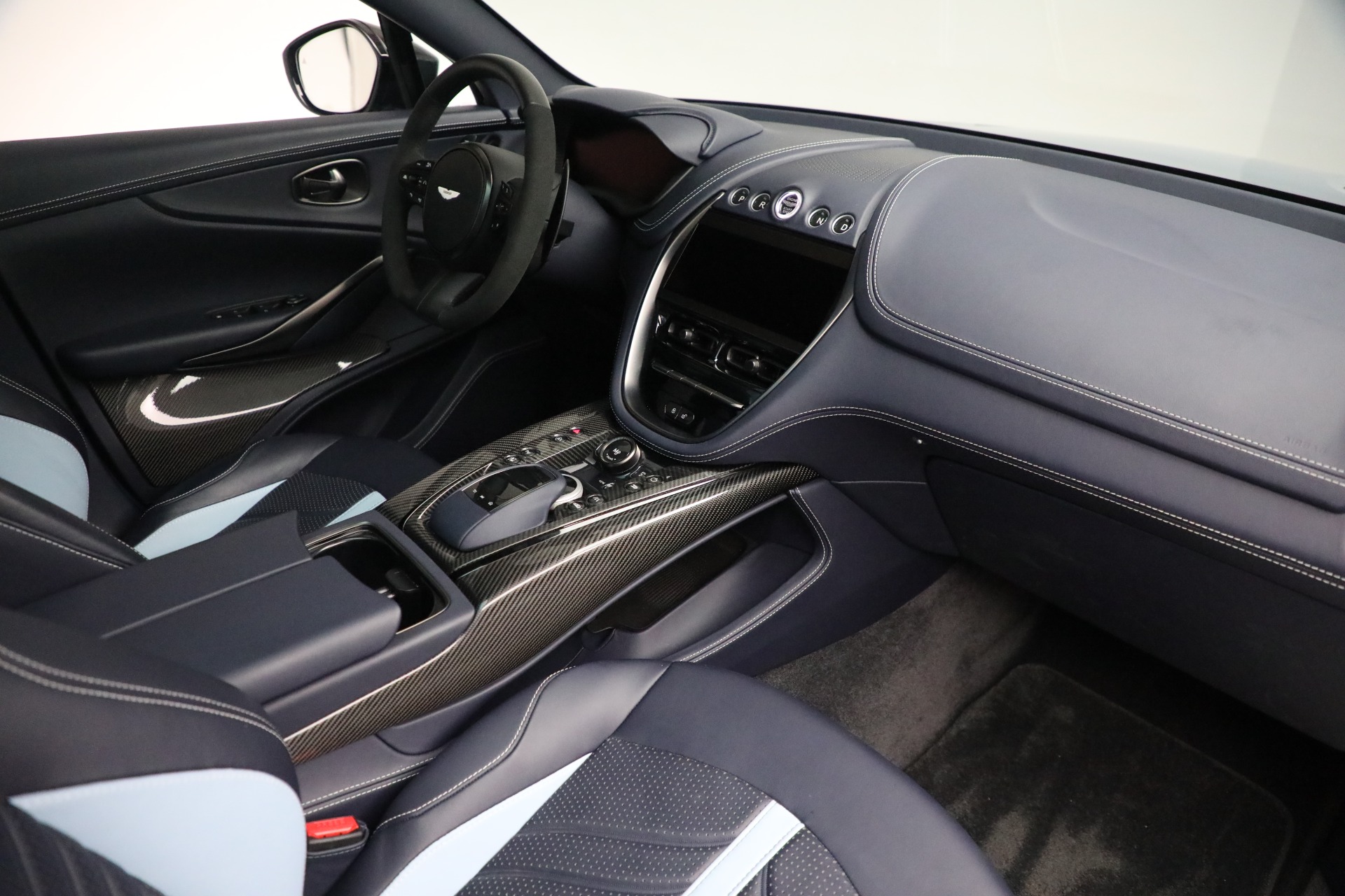 Used-2024-Aston-Martin-DBX-707