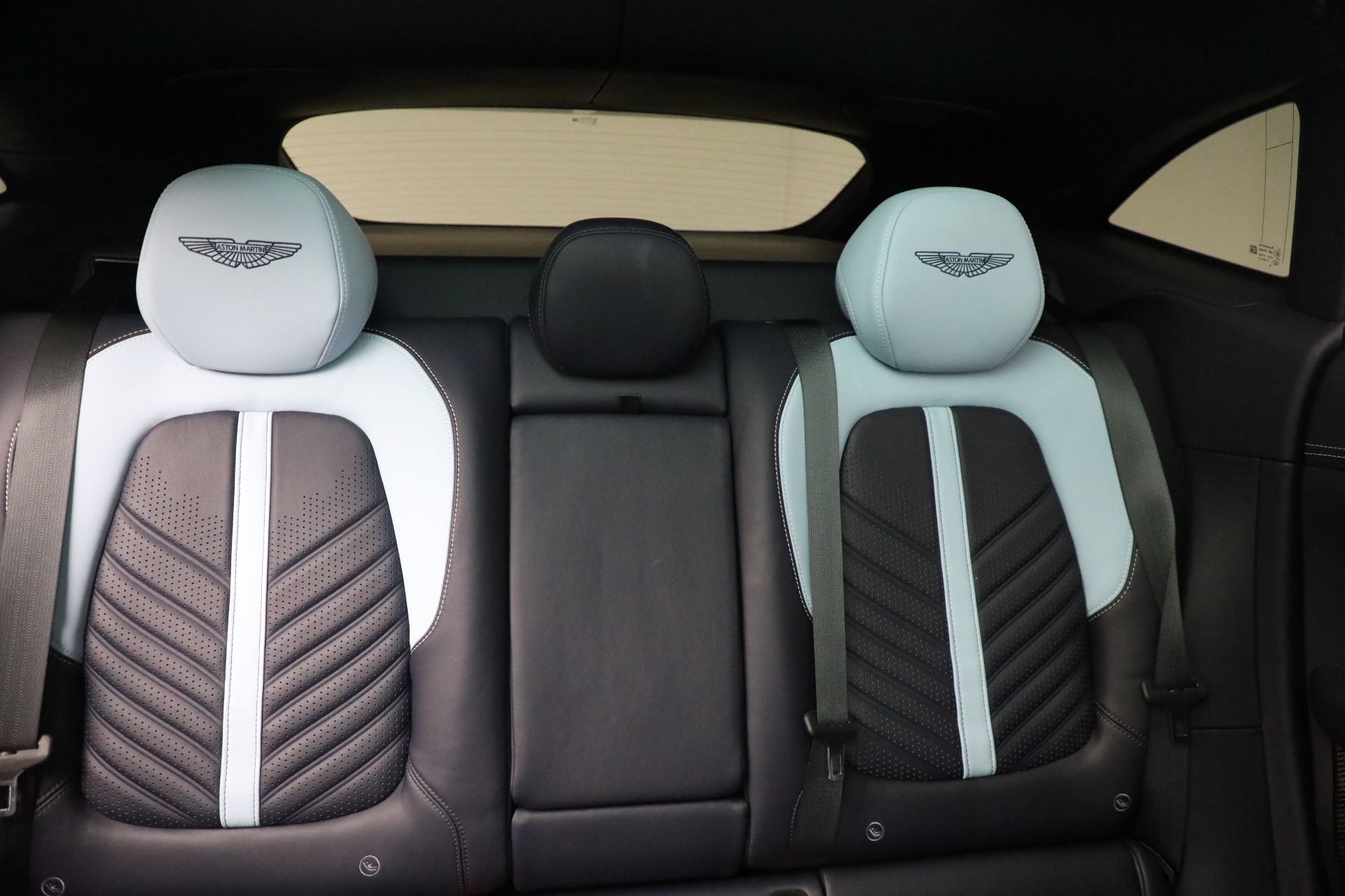 Used-2024-Aston-Martin-DBX-707