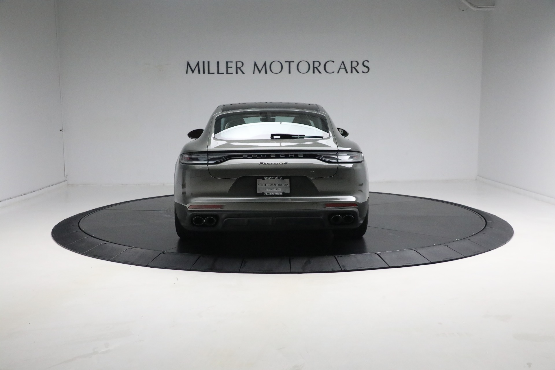 Used-2023-Porsche-Panamera-Platinum-Edition