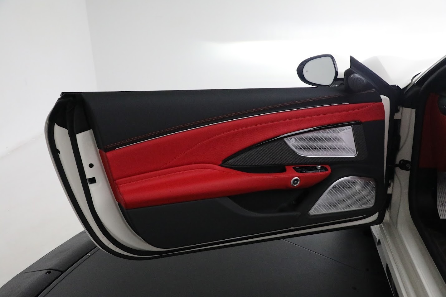 New-2024-Maserati-GranCabrio-Trofeo