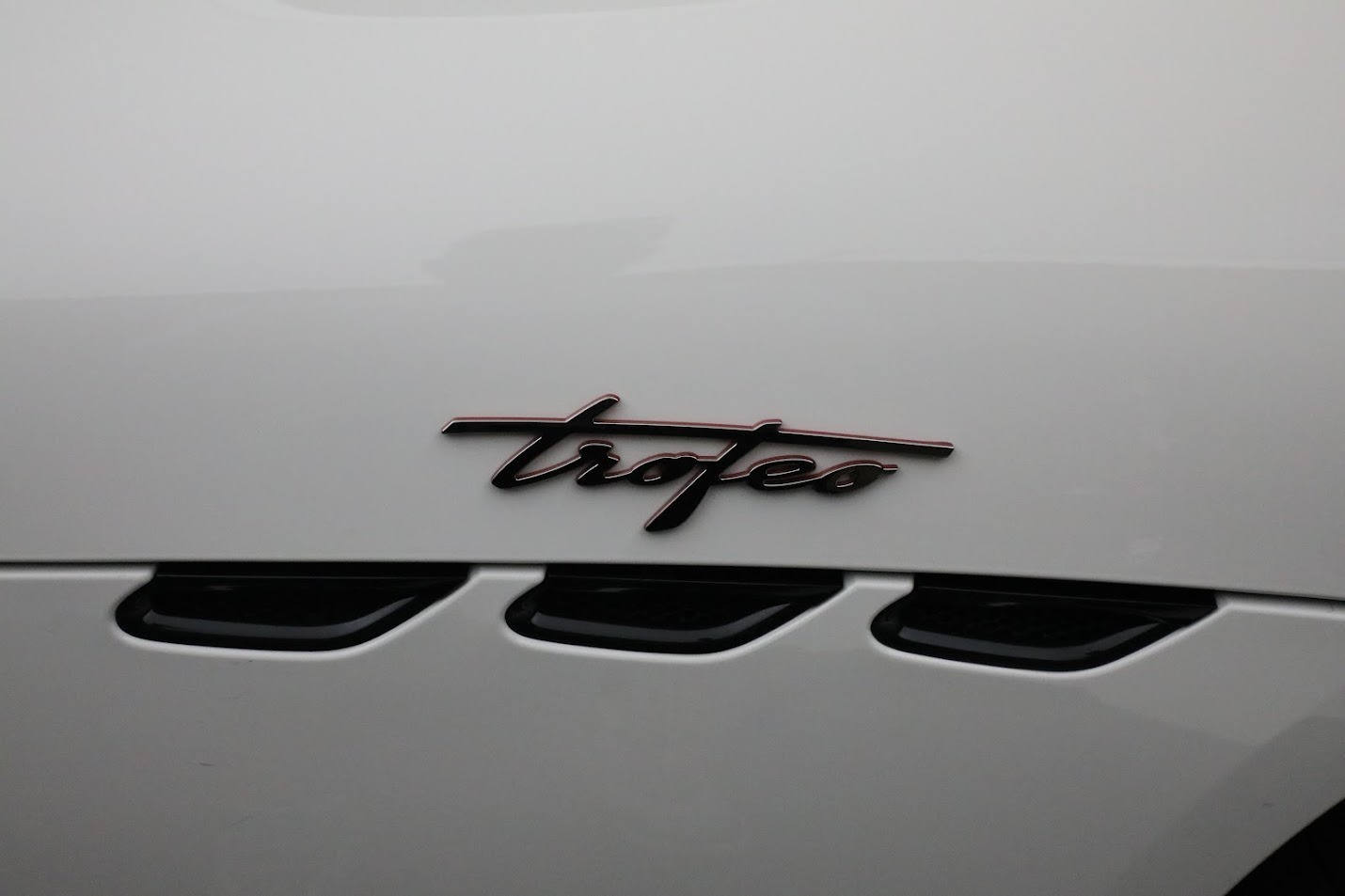 New-2024-Maserati-GranCabrio-Trofeo