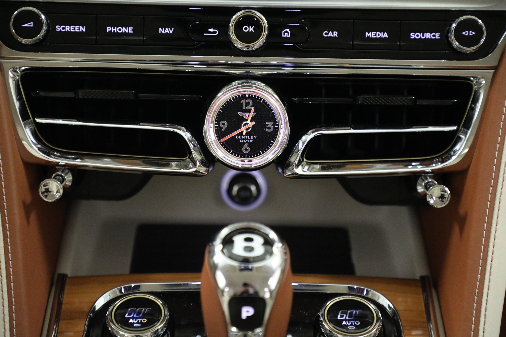 Used-2022-Bentley-Flying-Spur-Hybrid