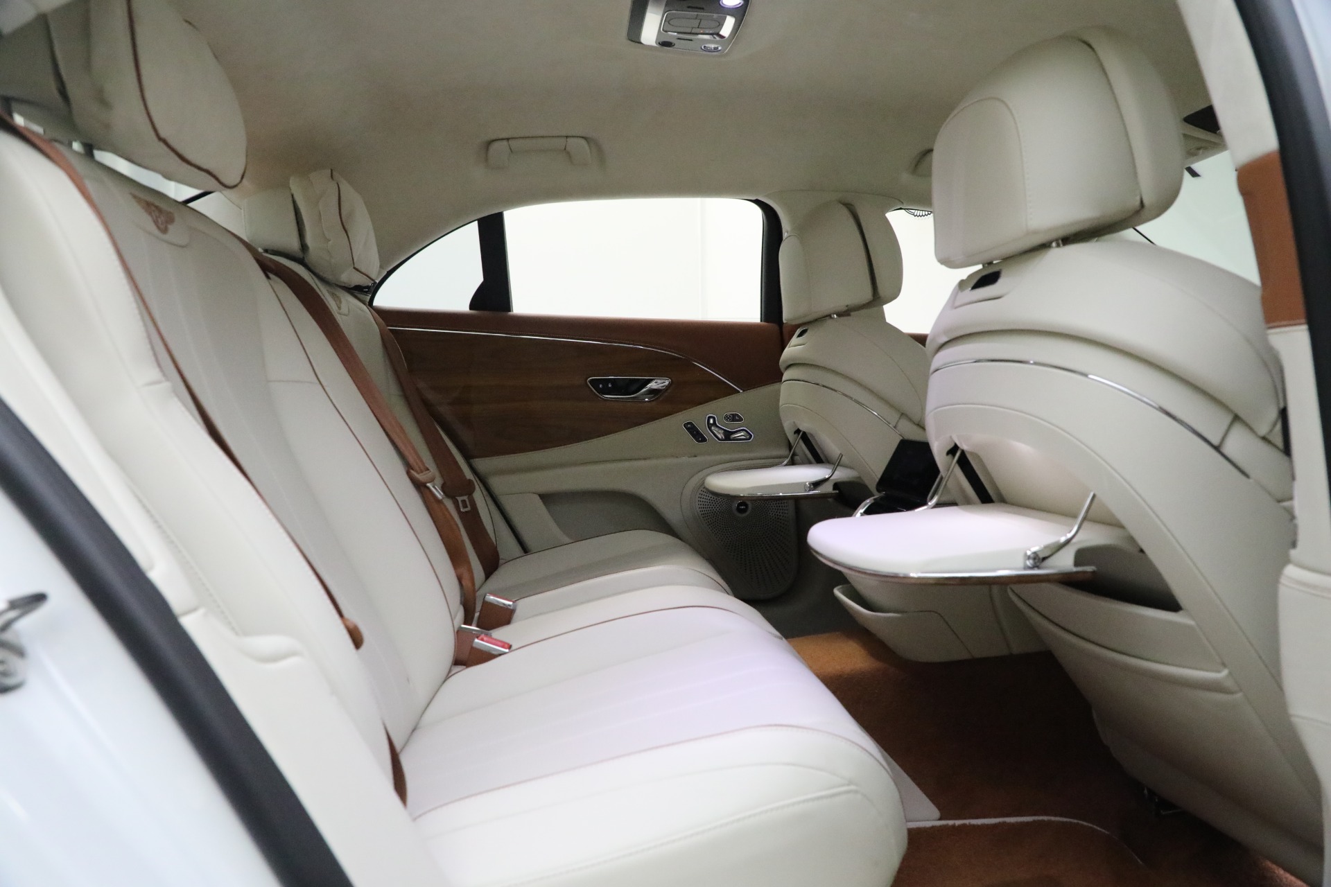 Used-2022-Bentley-Flying-Spur-Hybrid