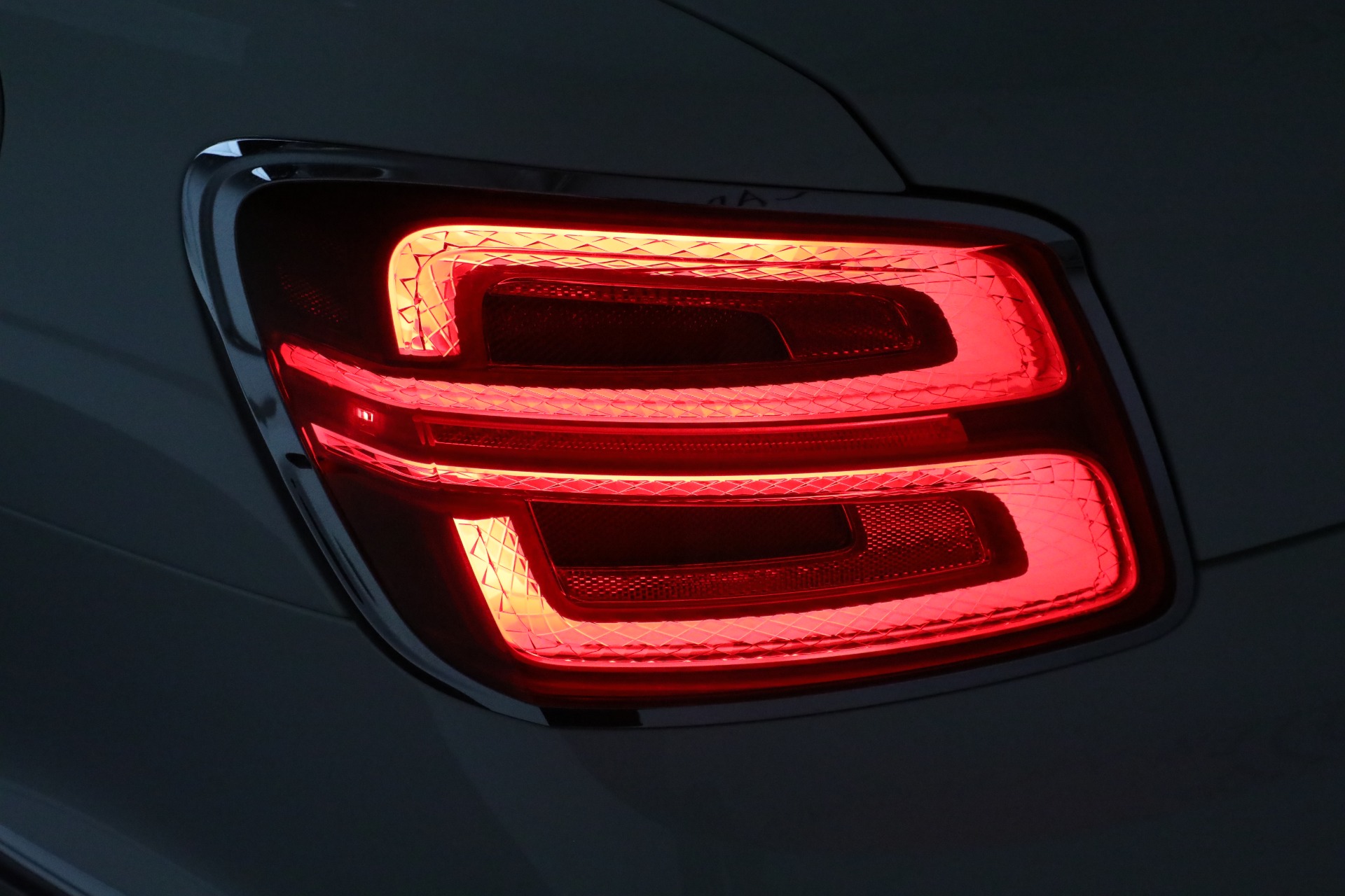 Used-2022-Bentley-Flying-Spur-Hybrid