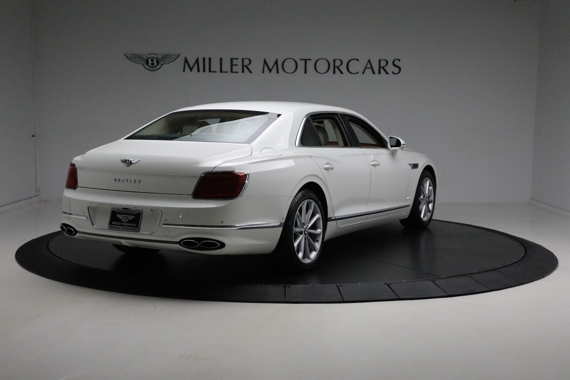 Used-2022-Bentley-Flying-Spur-Hybrid