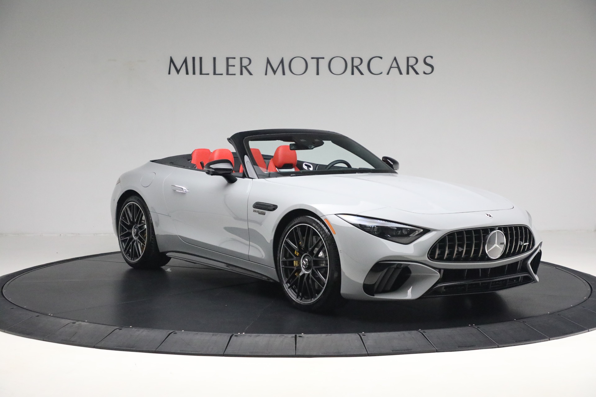 Used-2022-Mercedes-Benz-SL-Class-AMG-SL-63