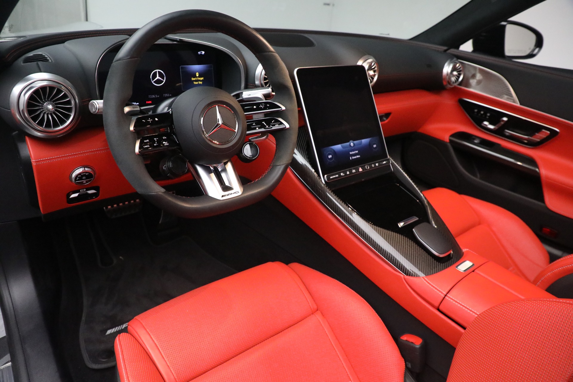 Used-2022-Mercedes-Benz-SL-Class-AMG-SL-63