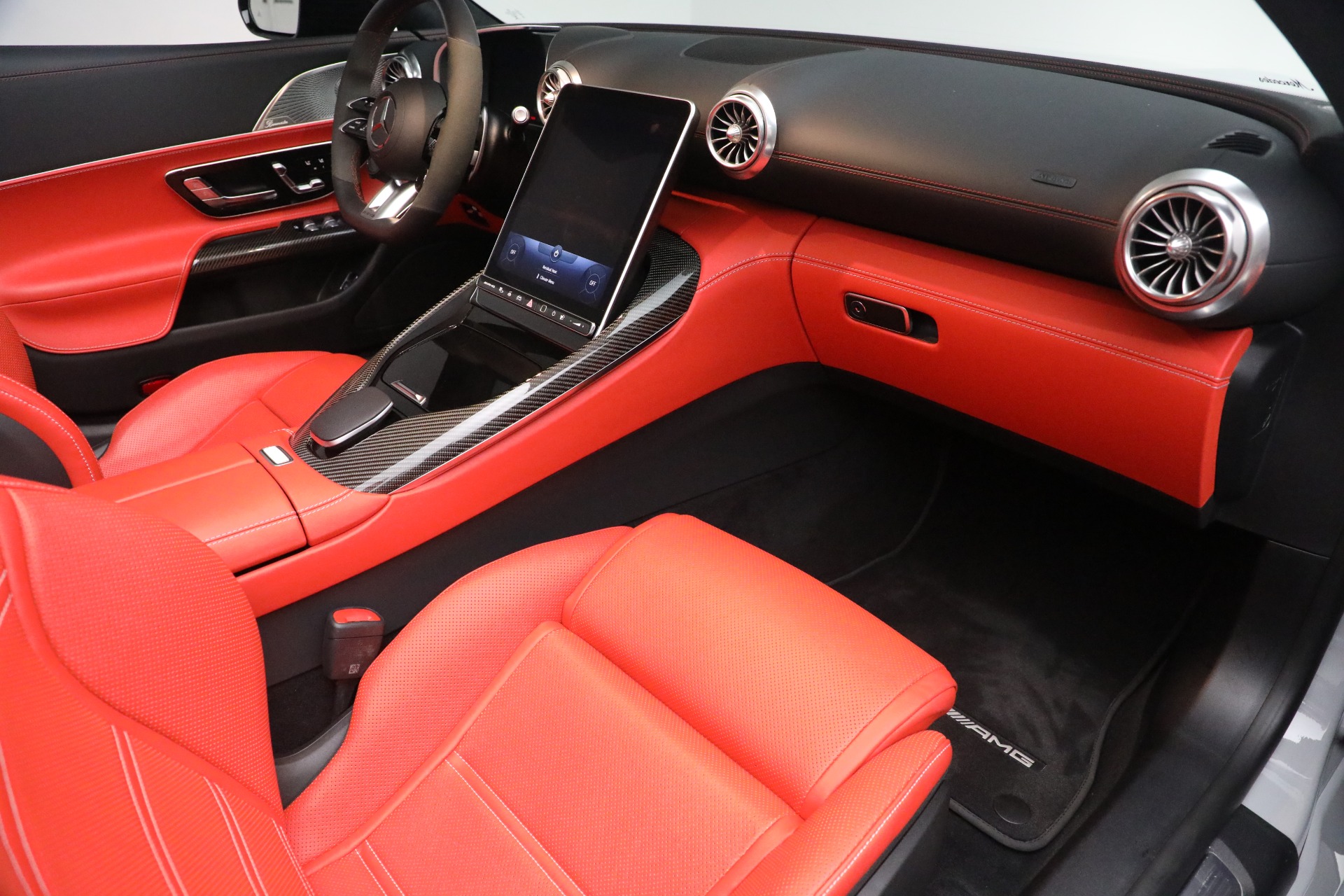 Used-2022-Mercedes-Benz-SL-Class-AMG-SL-63