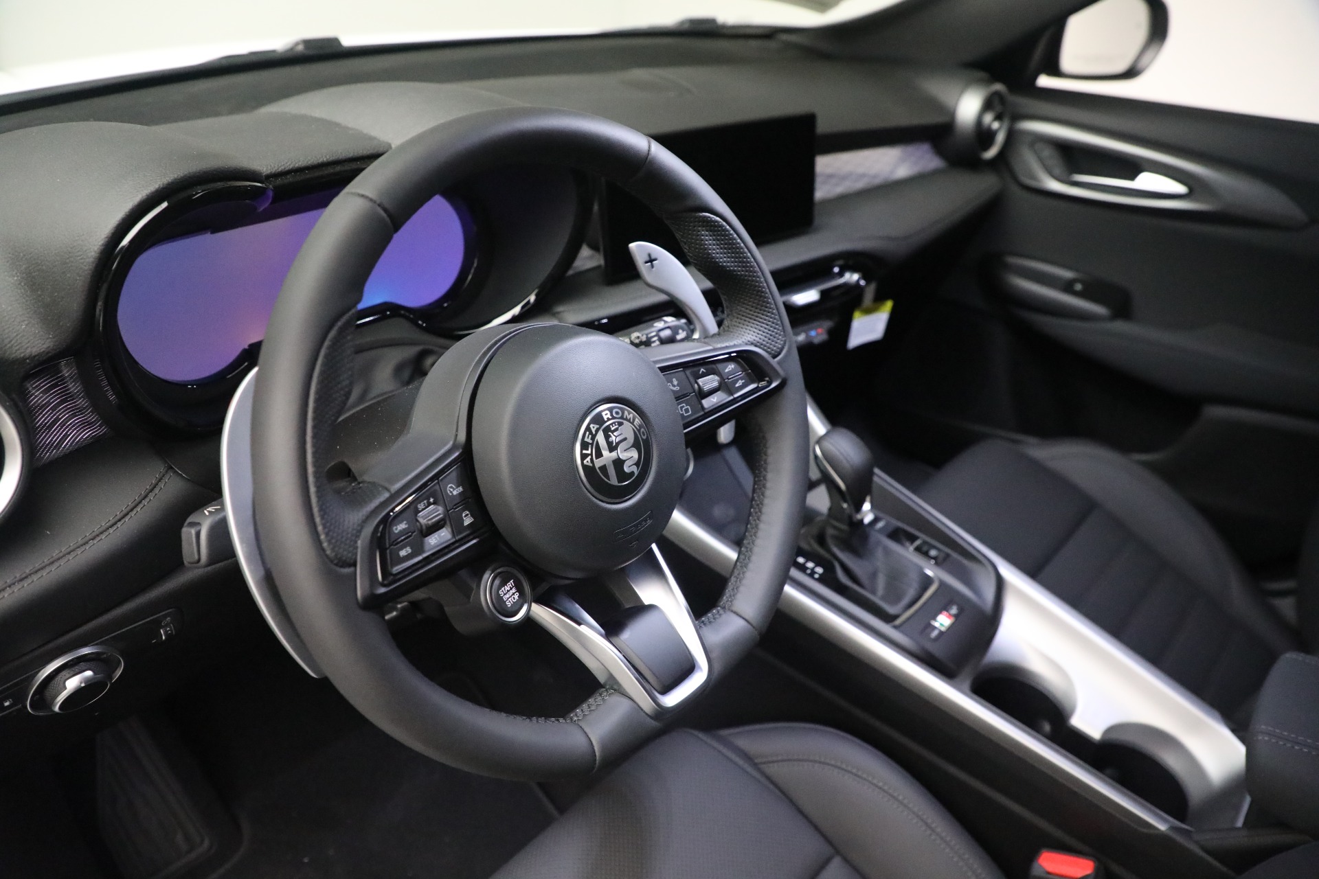 Used-2024-Alfa-Romeo-Tonale-Veloce