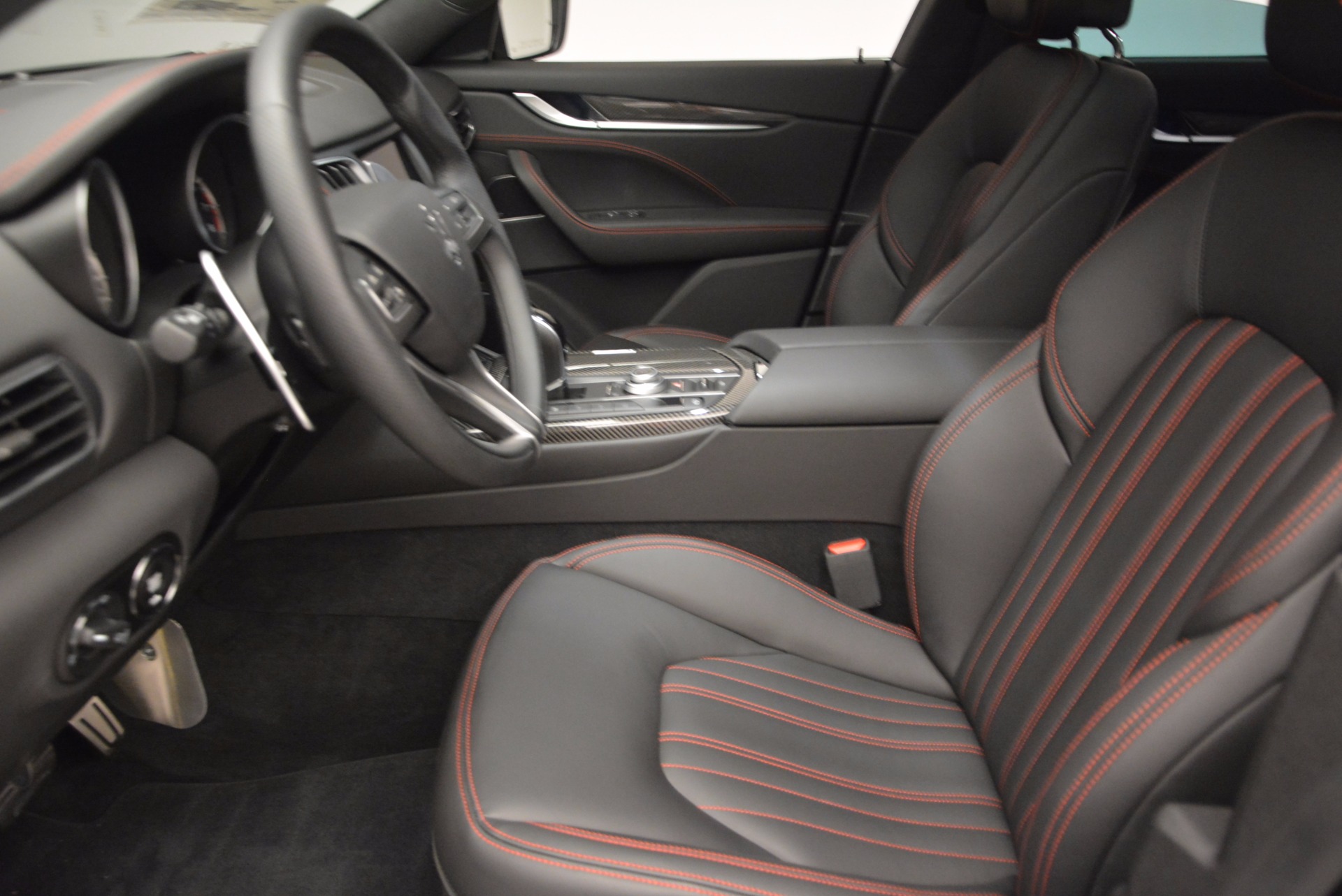 New-2017-Maserati-Levante-S