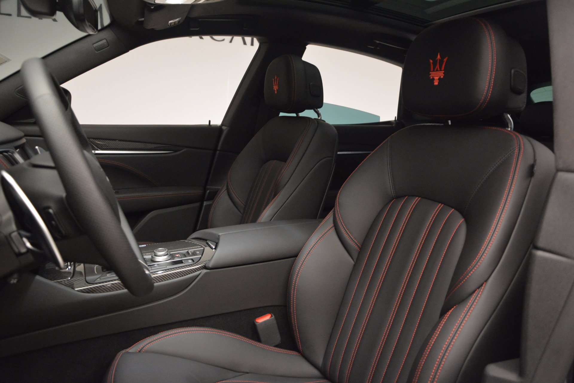 New-2017-Maserati-Levante-S