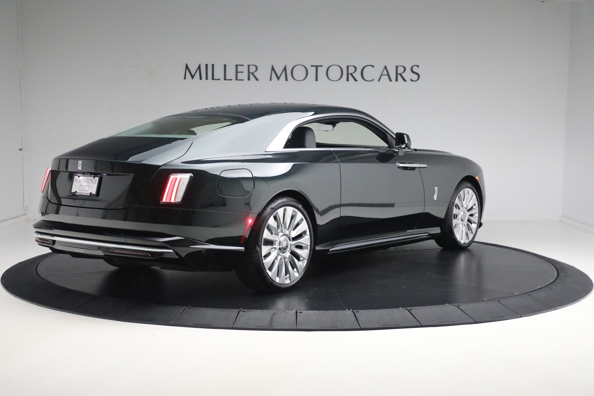 New-2024-Rolls-Royce-Spectre