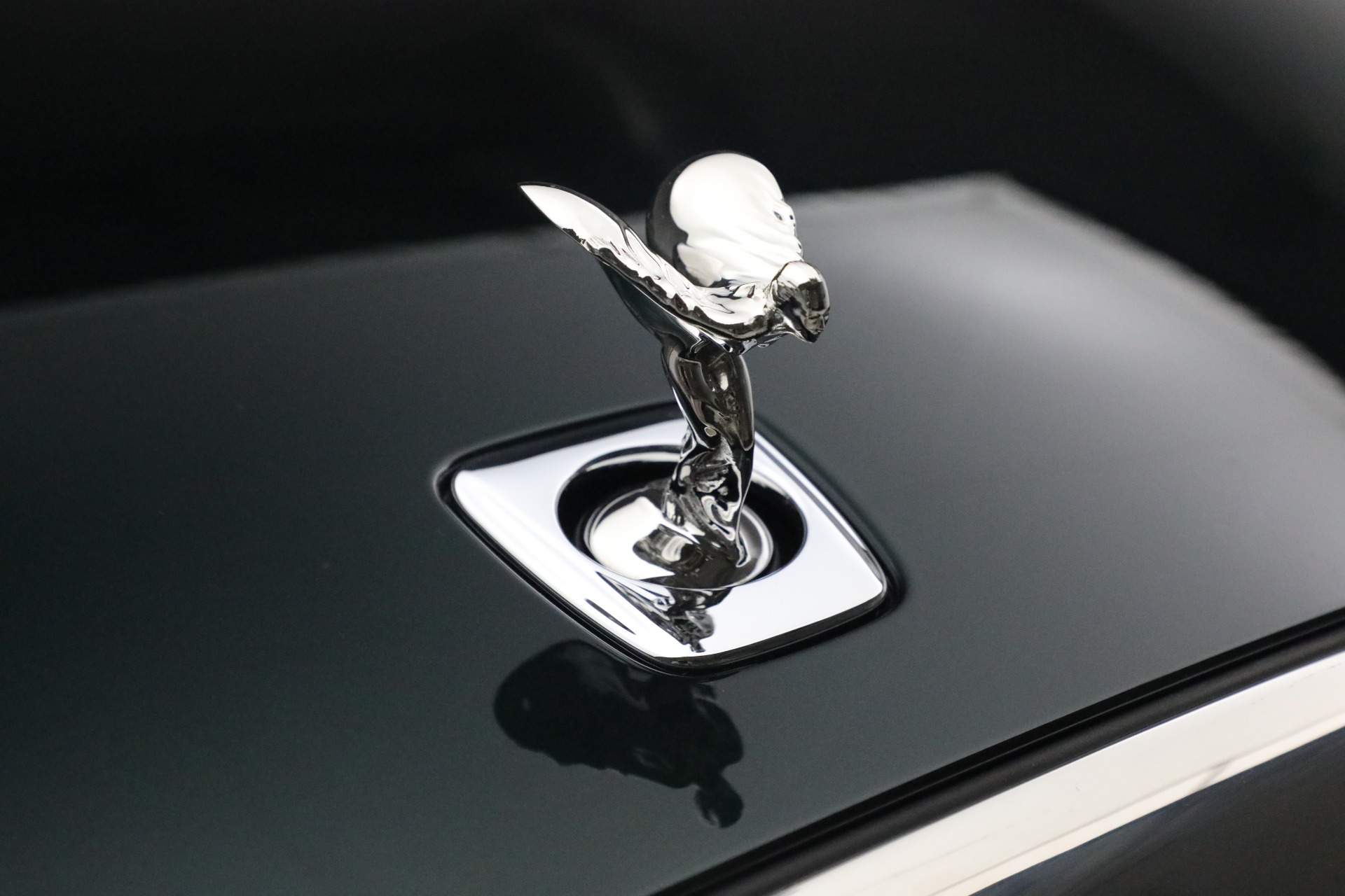 New-2024-Rolls-Royce-Spectre