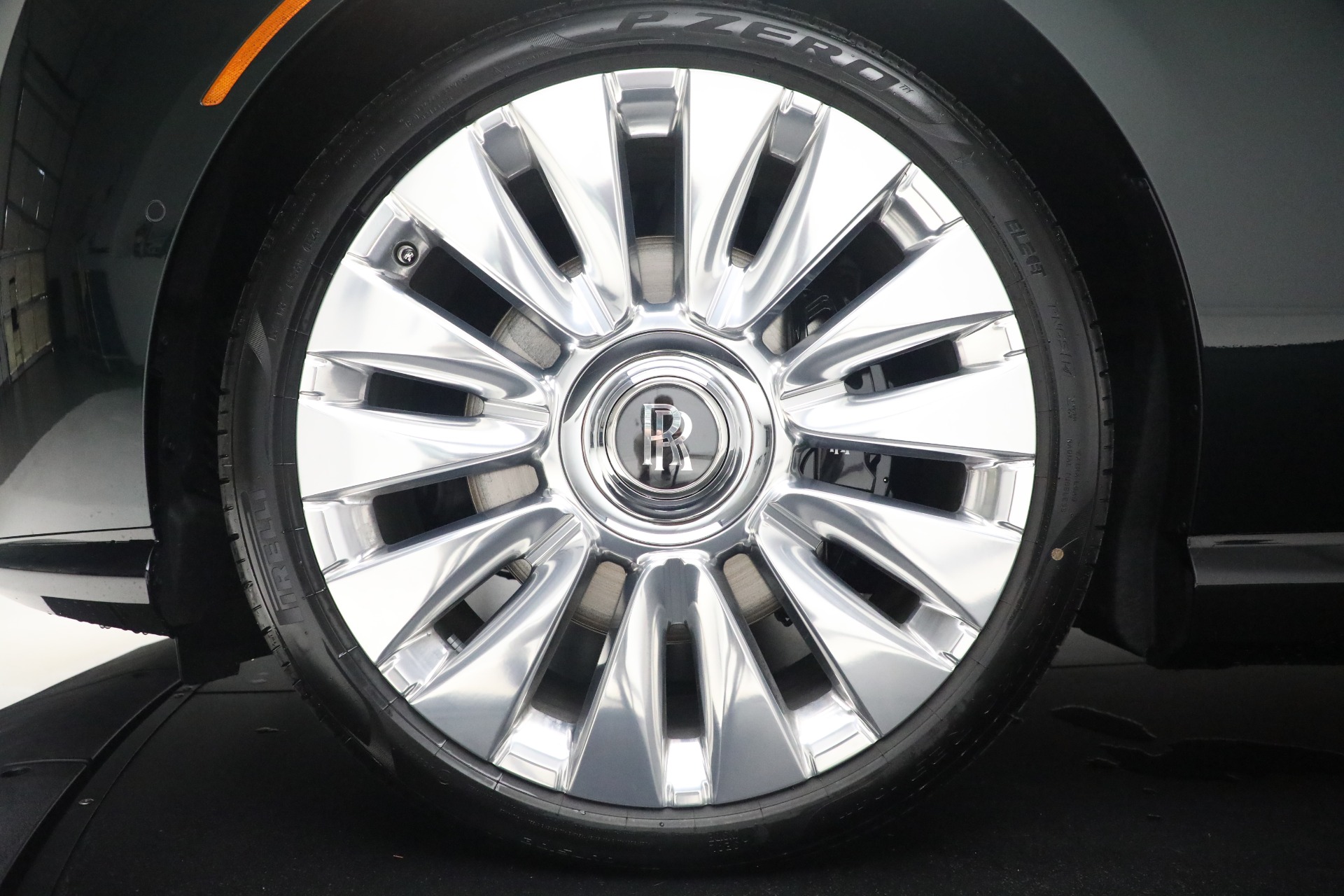 New-2024-Rolls-Royce-Spectre