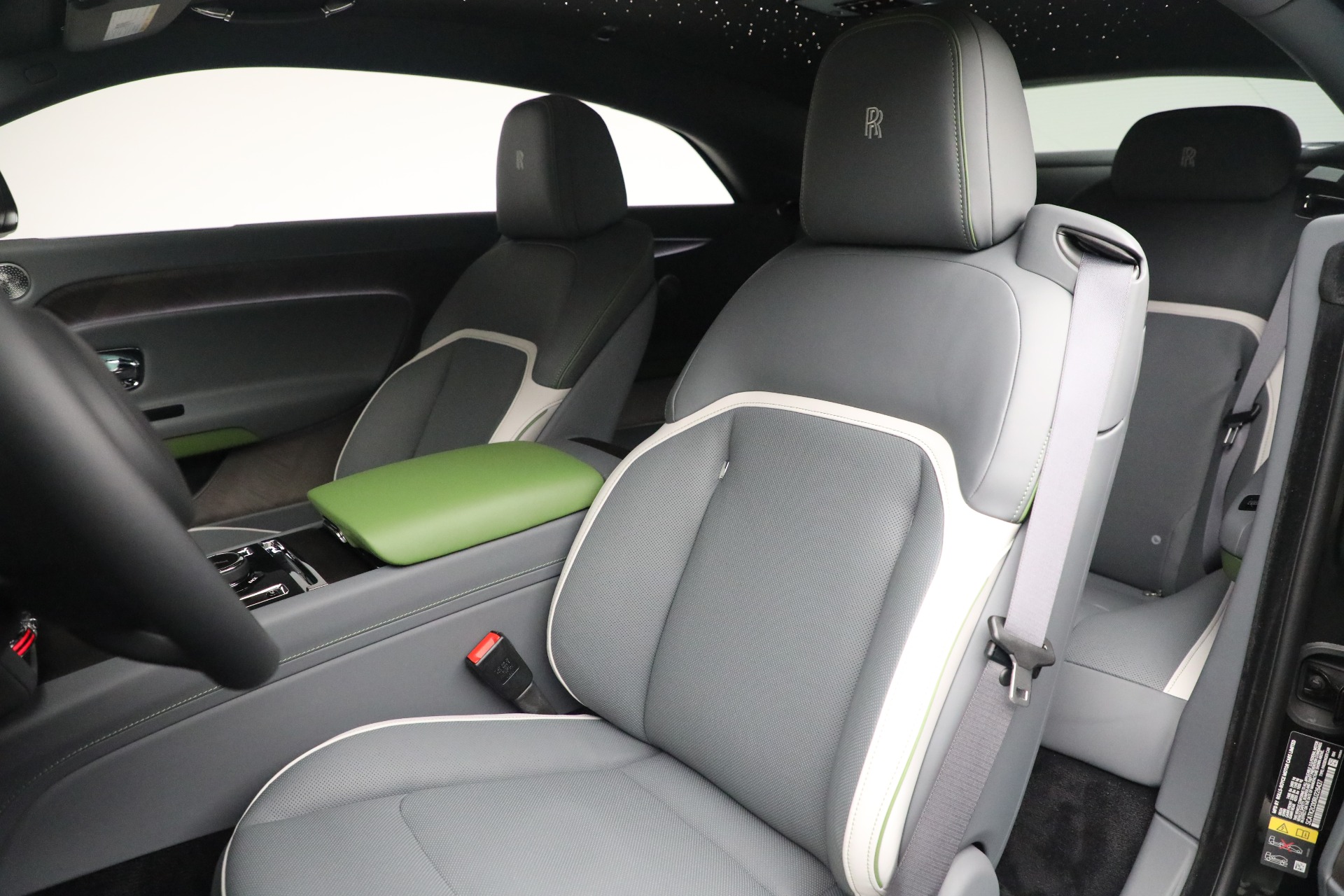 New-2024-Rolls-Royce-Spectre