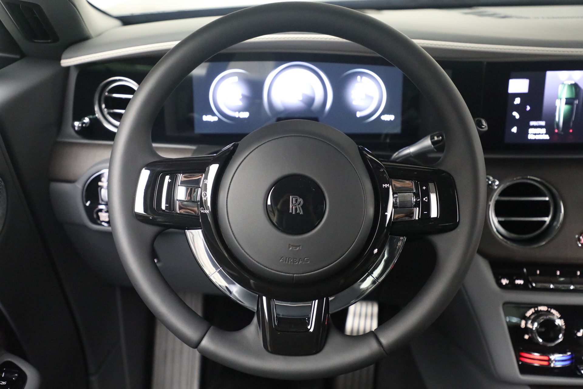 New-2024-Rolls-Royce-Spectre