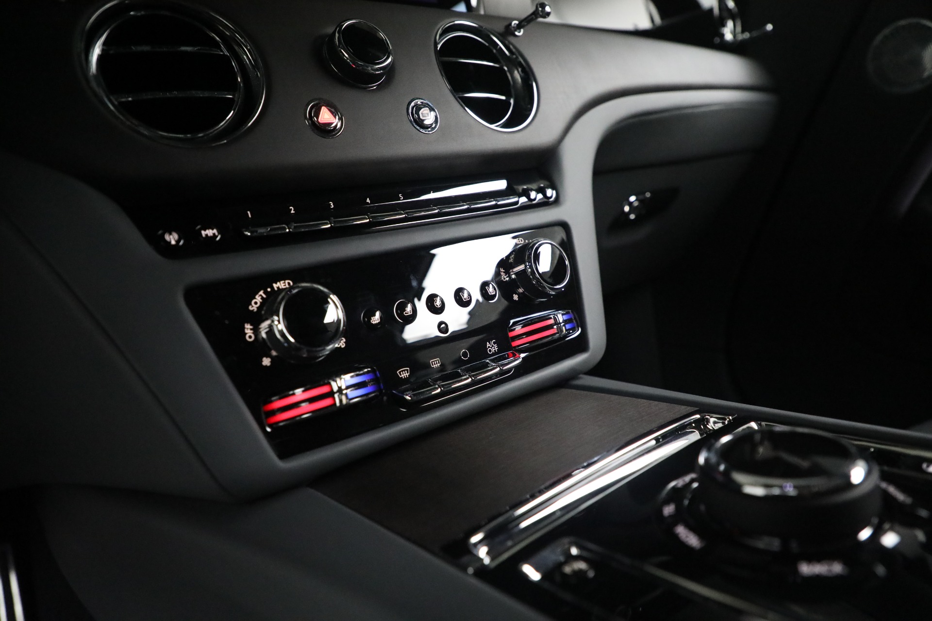 New-2024-Rolls-Royce-Spectre