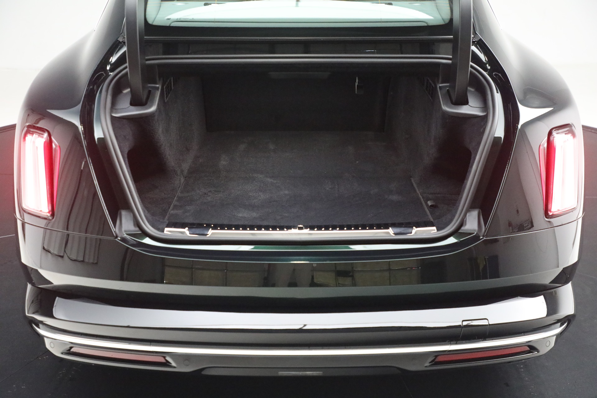 New-2024-Rolls-Royce-Spectre