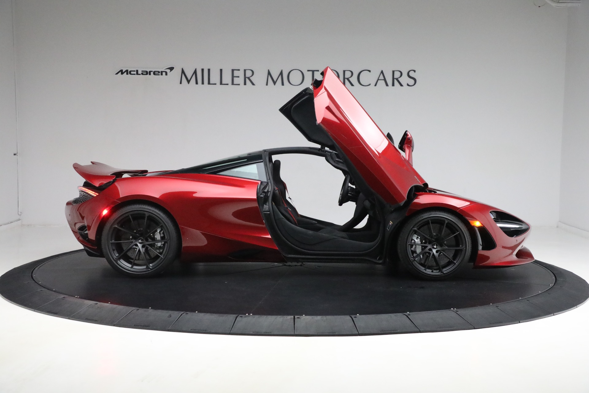 New-2024-McLaren-750S-Performance