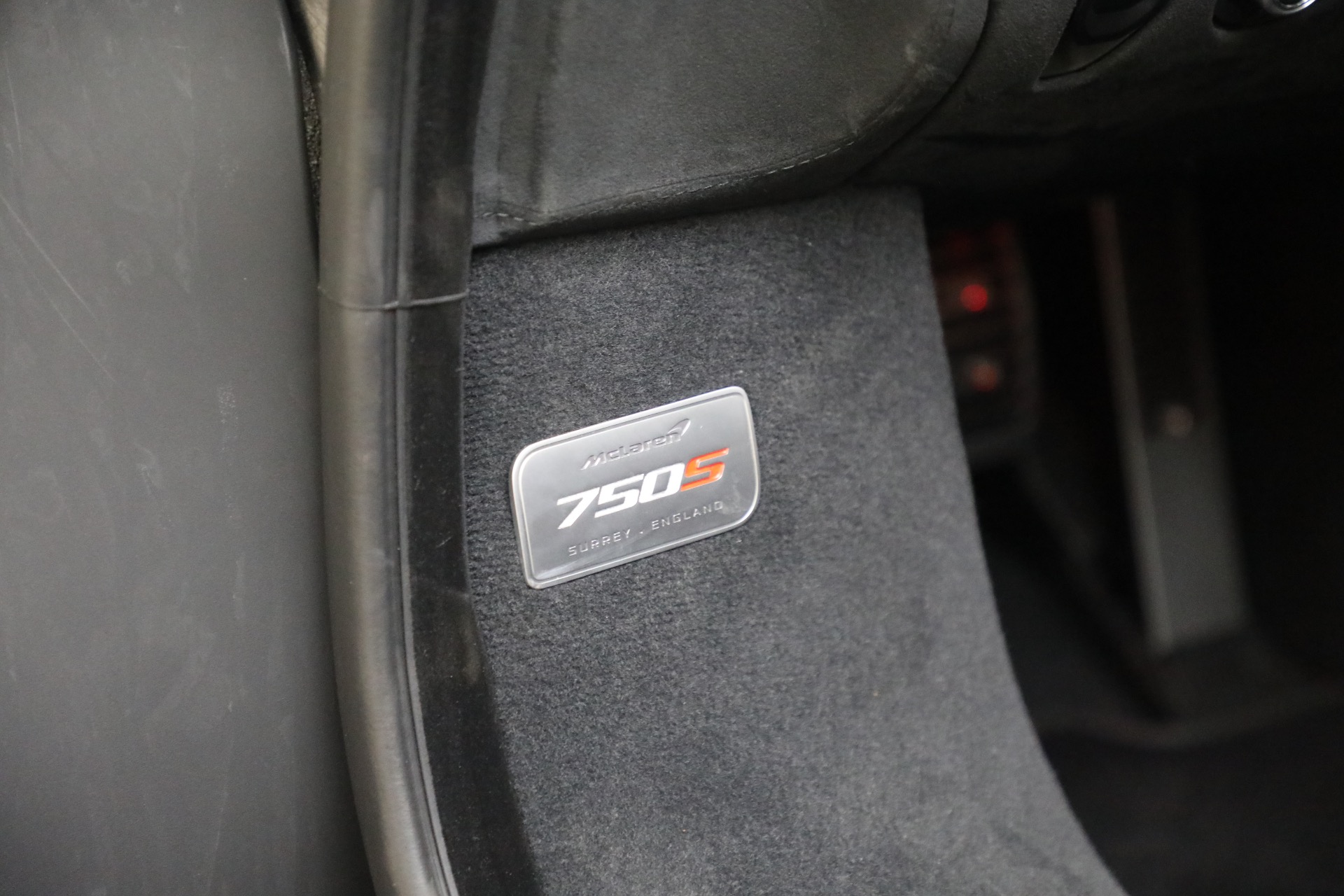 New-2024-McLaren-750S-Performance