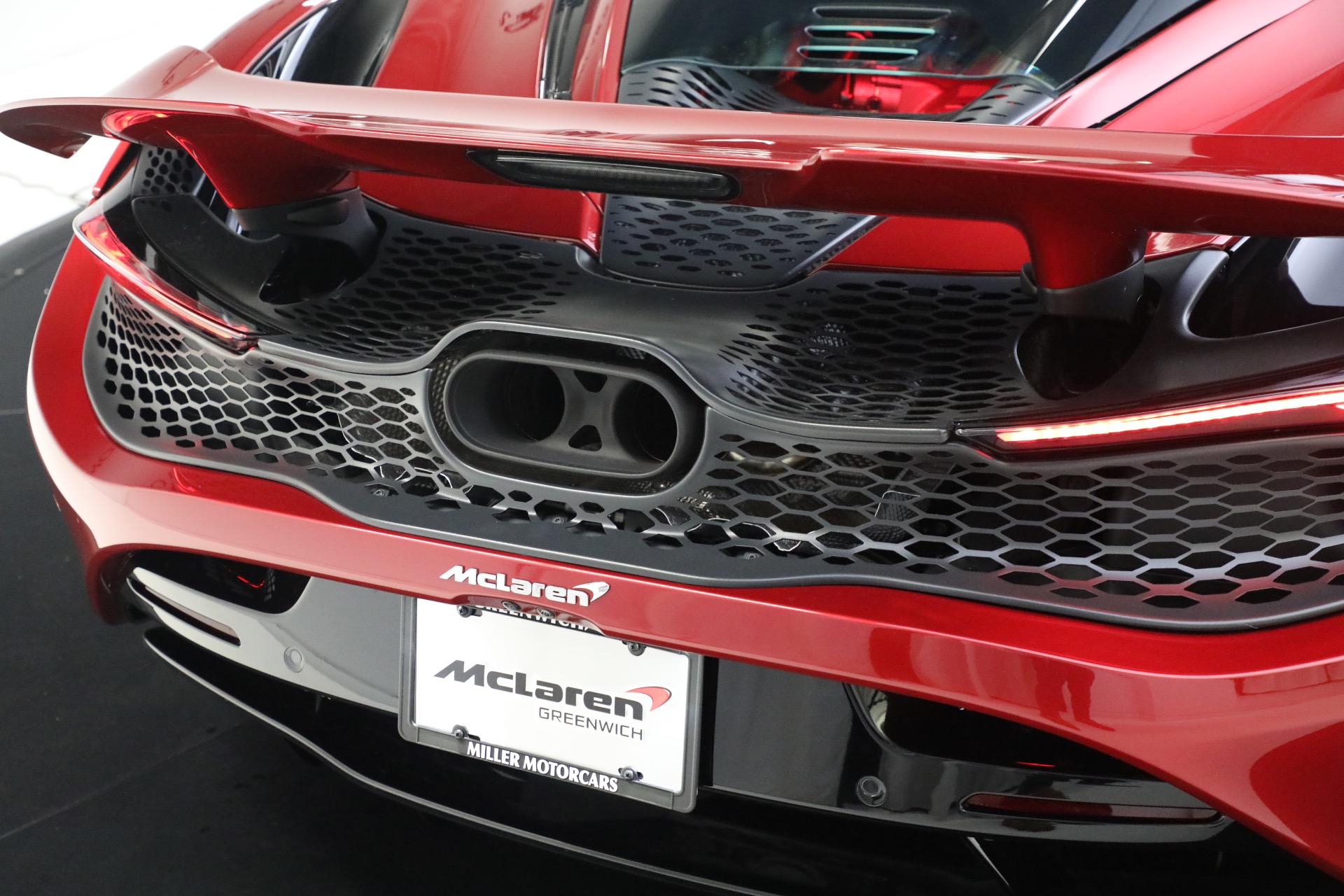 New-2024-McLaren-750S-Performance