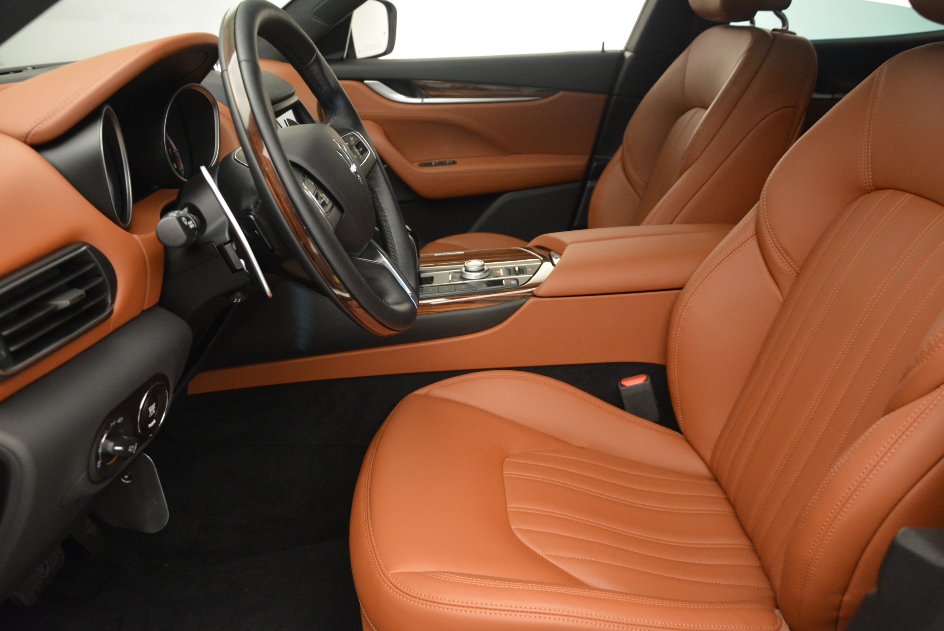 New-2017-Maserati-Levante-S