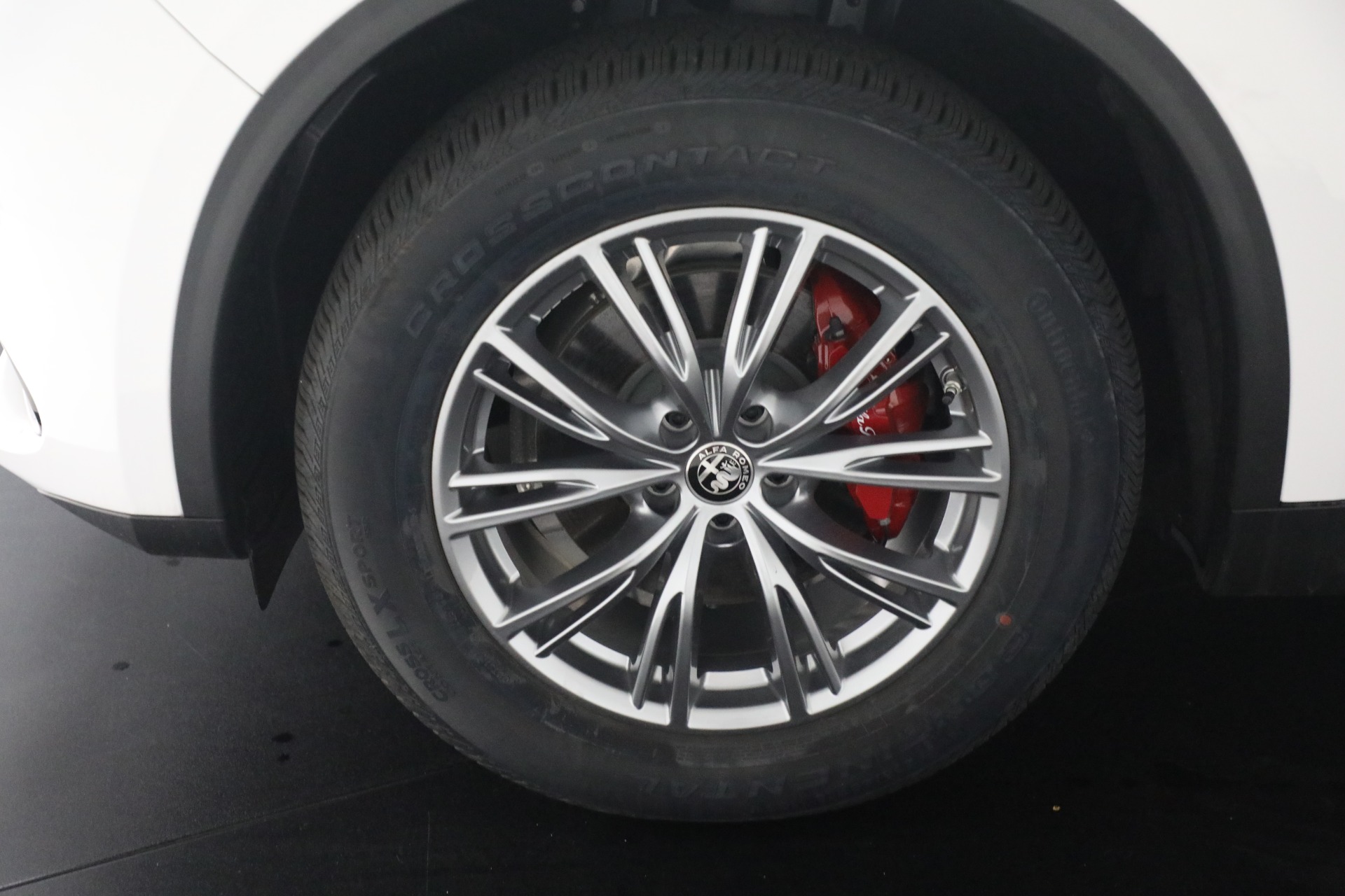 New-2024-Alfa-Romeo-Stelvio-Sprint