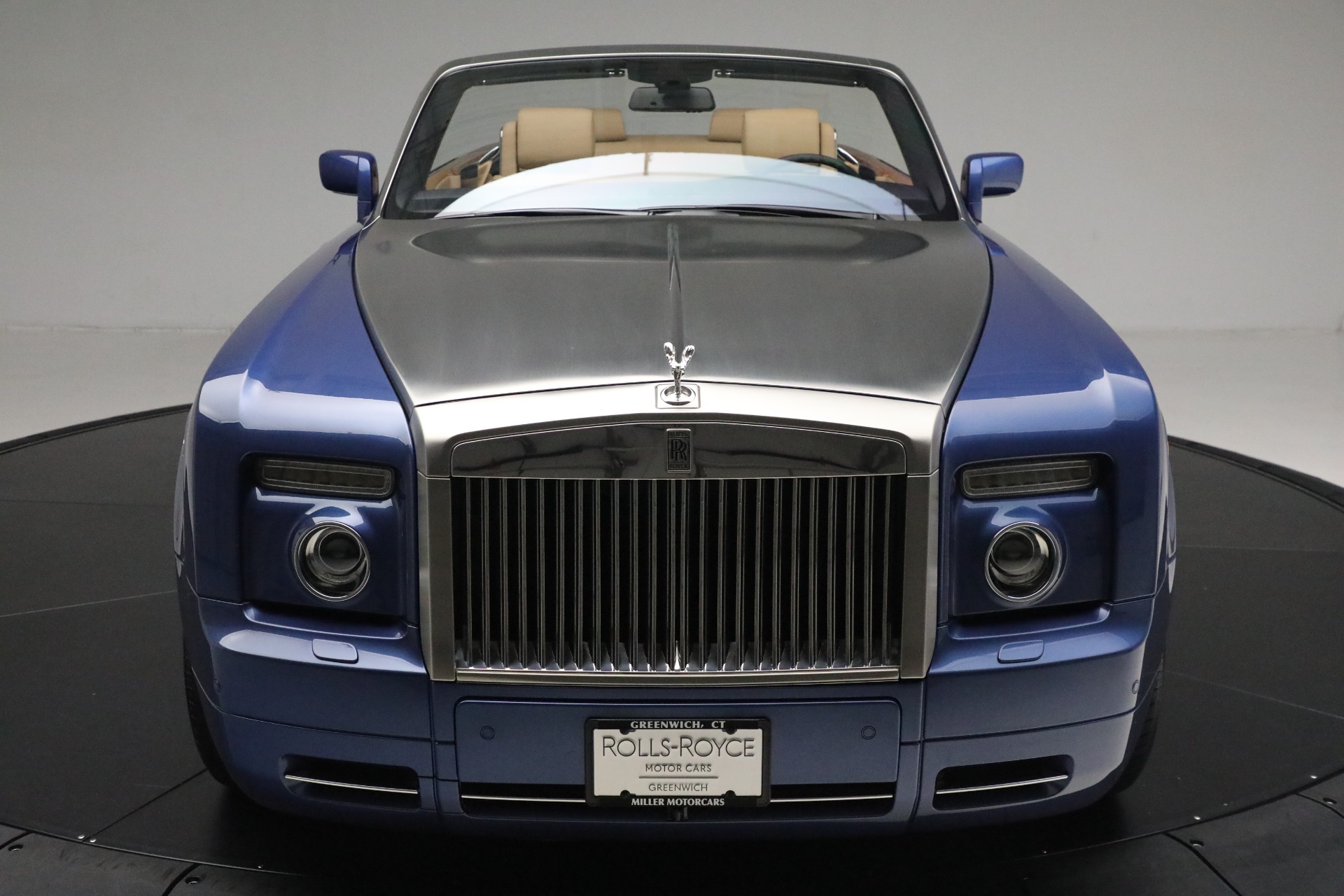 Used-2009-Rolls-Royce-Phantom-Drophead-Coupe