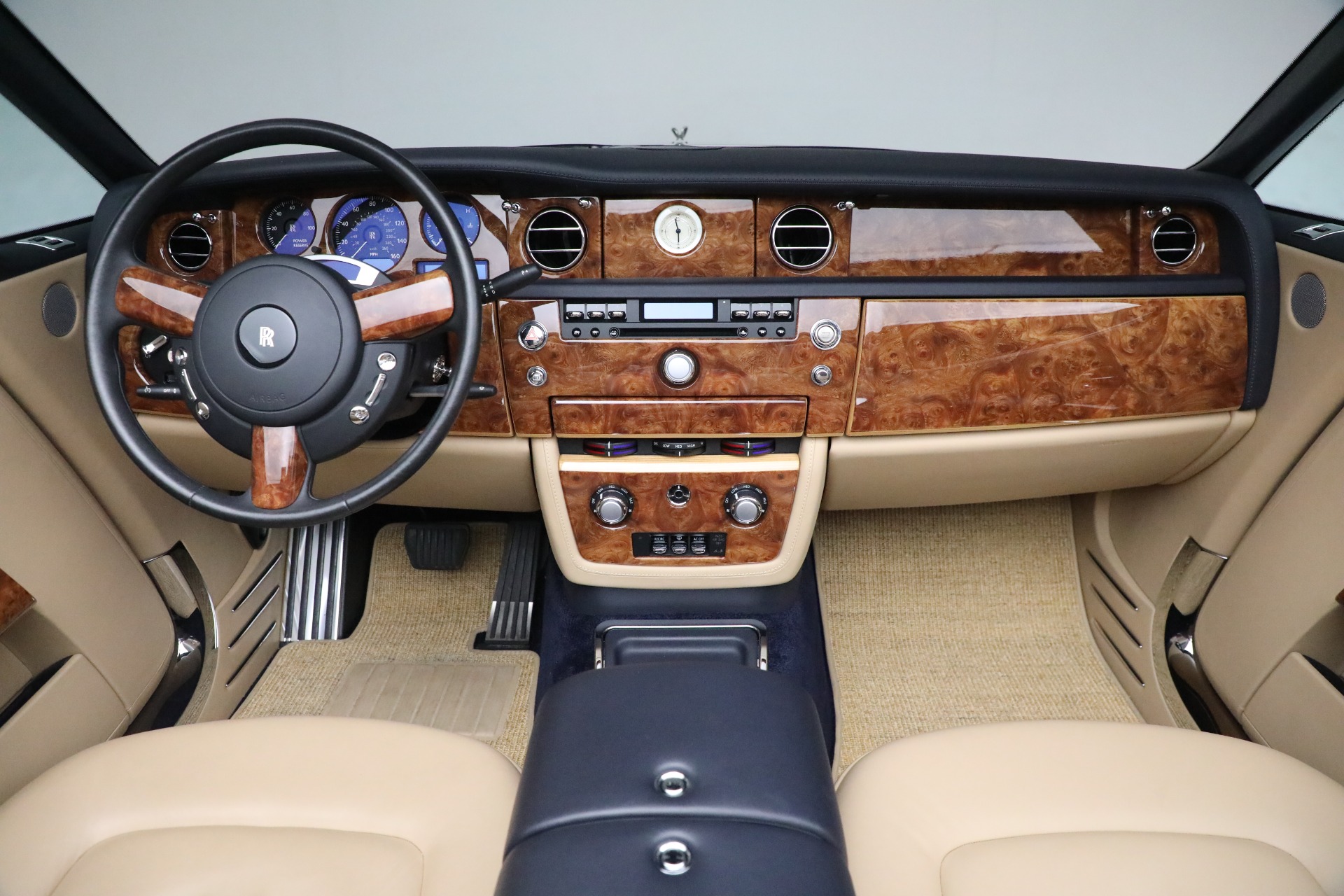 Used-2009-Rolls-Royce-Phantom-Drophead-Coupe