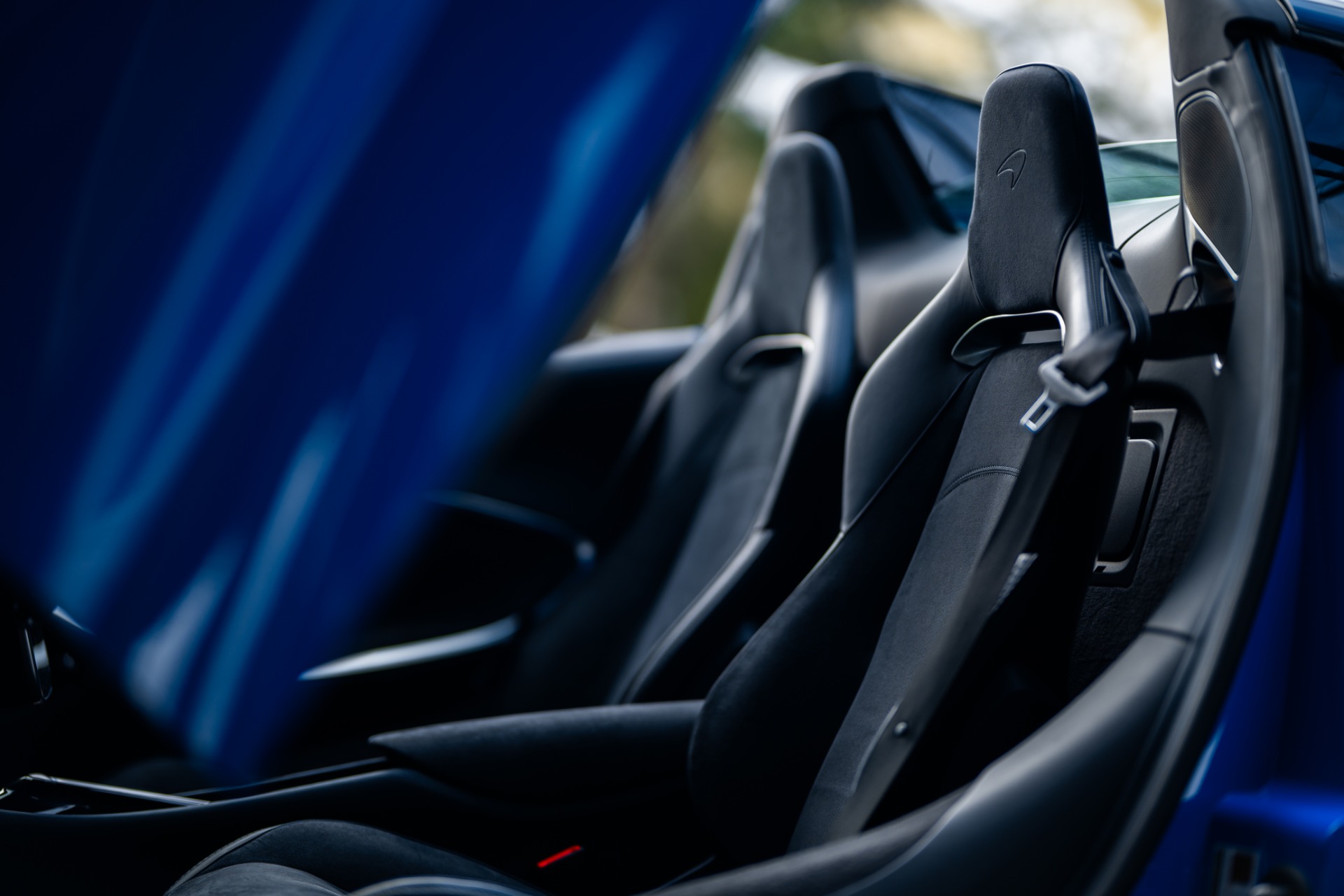 New-2025-McLaren-Artura-Spider-Performance