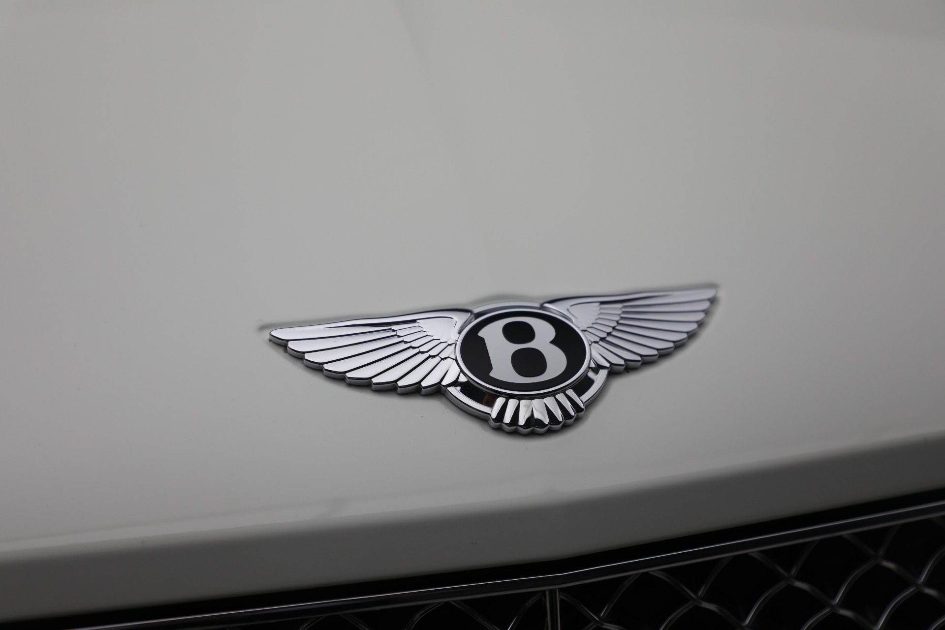 Used-2021-Bentley-Bentayga-V8