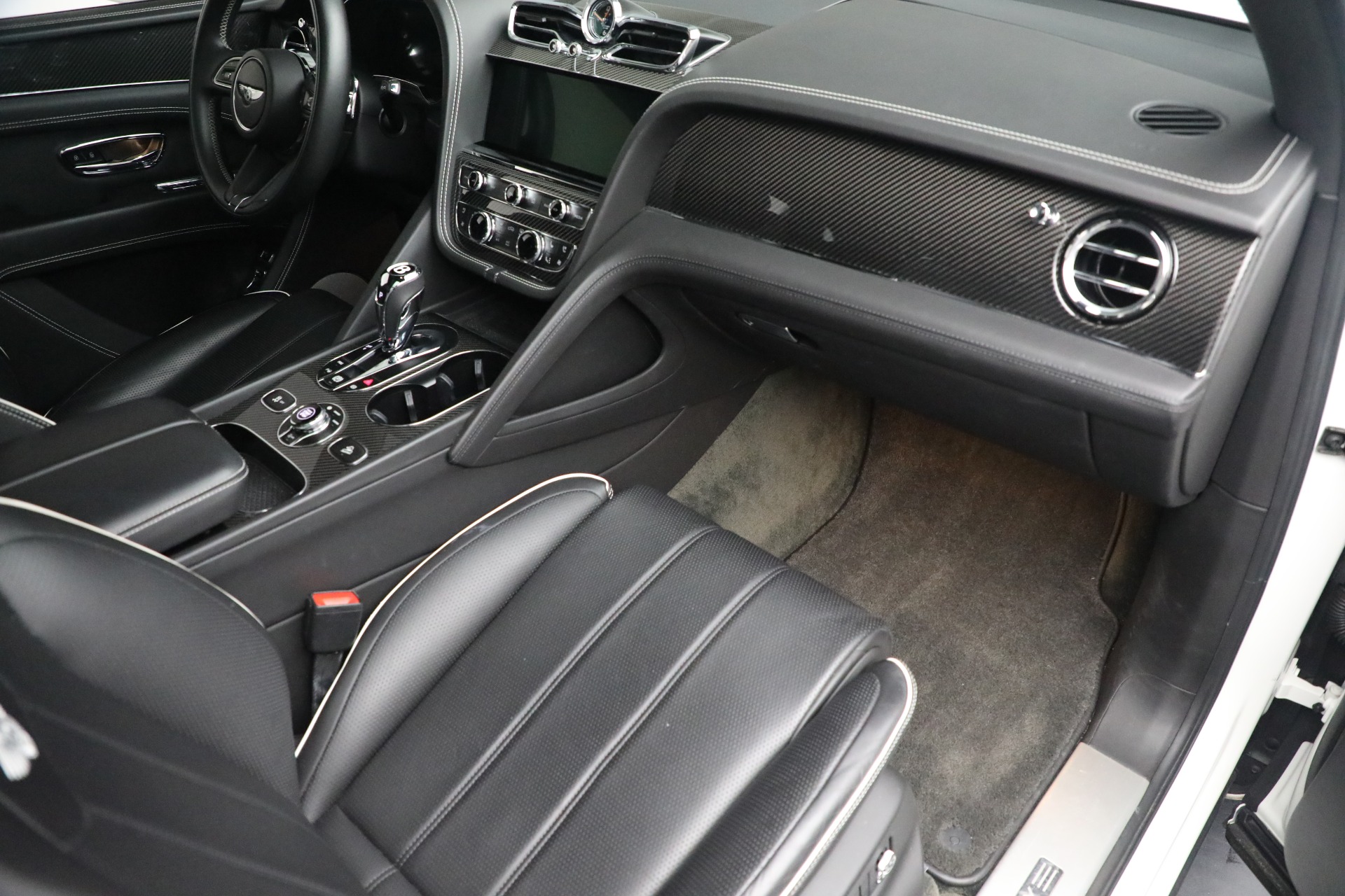 Used-2021-Bentley-Bentayga-V8