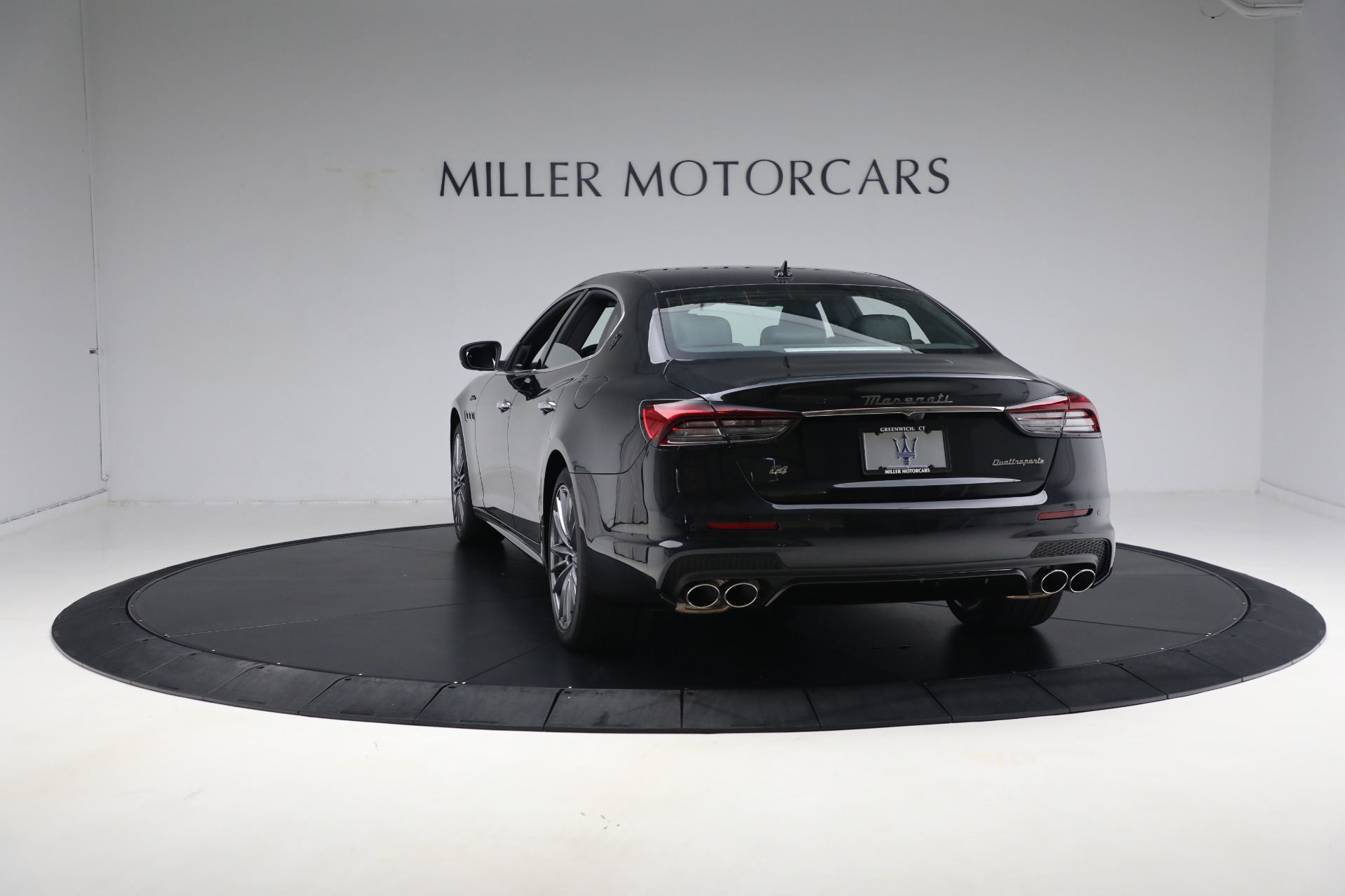 New-2024-Maserati-Quattroporte-Modena-Ultima-Q4