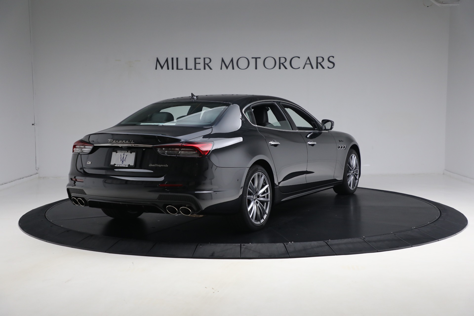 New-2024-Maserati-Quattroporte-Modena-Ultima-Q4