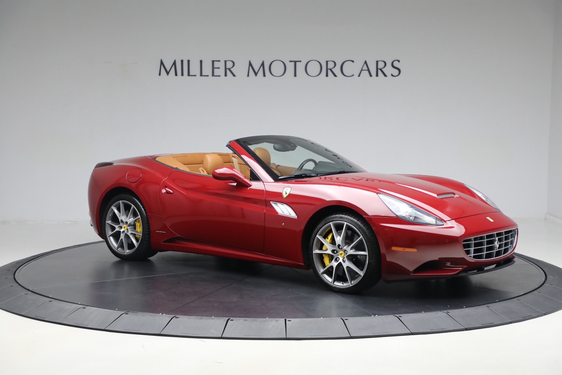 Used-2013-Ferrari-California