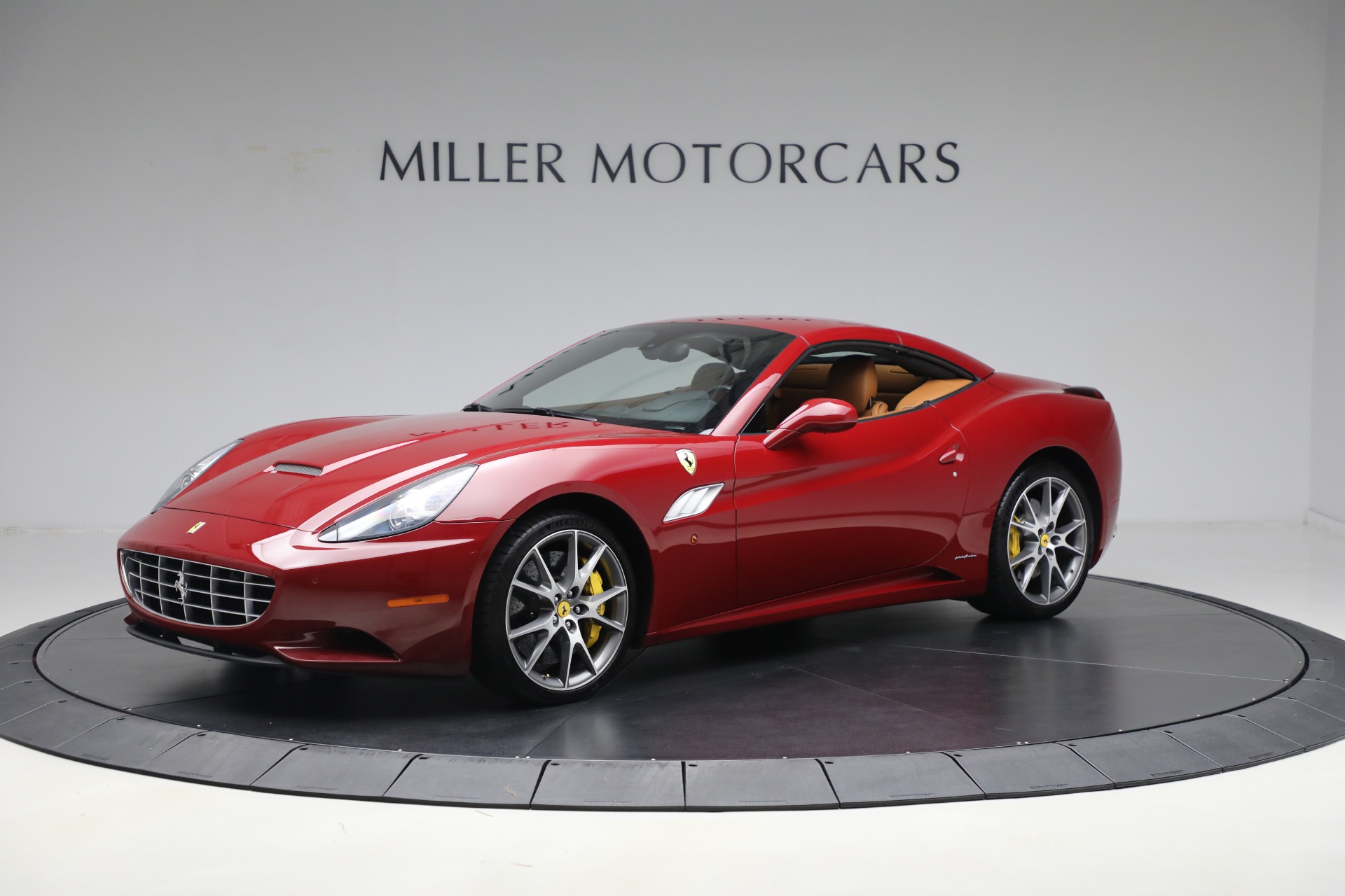 Used-2013-Ferrari-California
