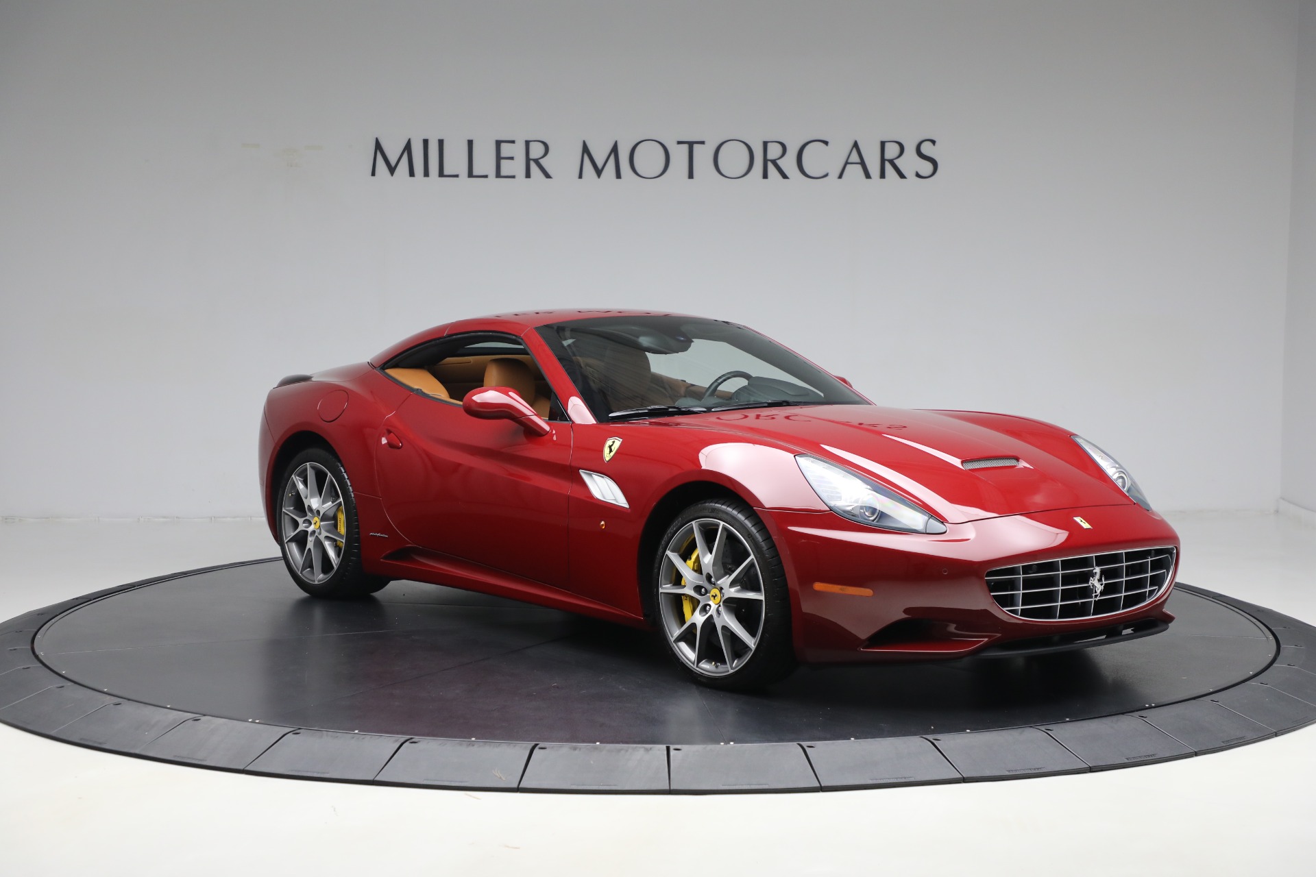 Used-2013-Ferrari-California