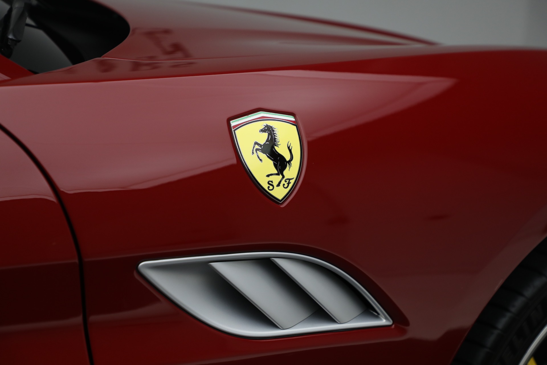 Used-2013-Ferrari-California