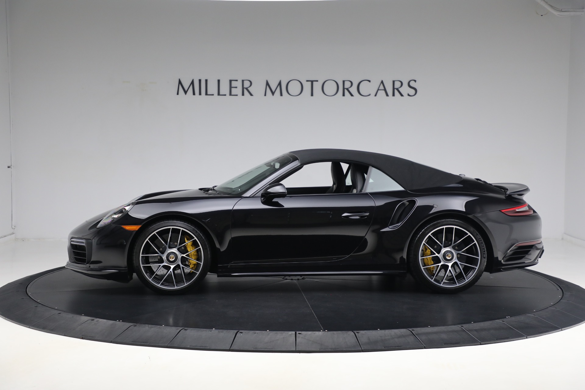 Used-2019-Porsche-911-Turbo-S