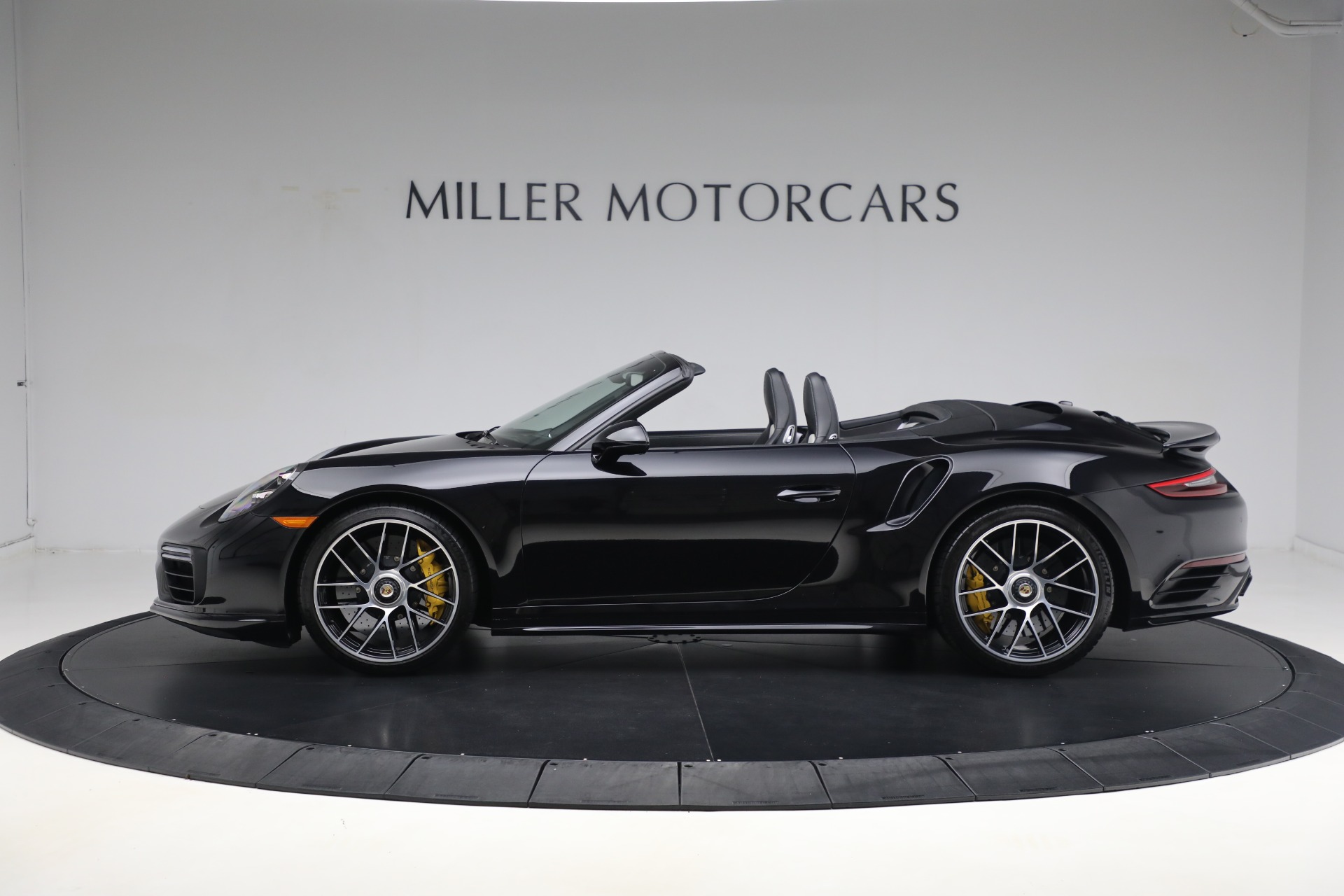 Used-2019-Porsche-911-Turbo-S