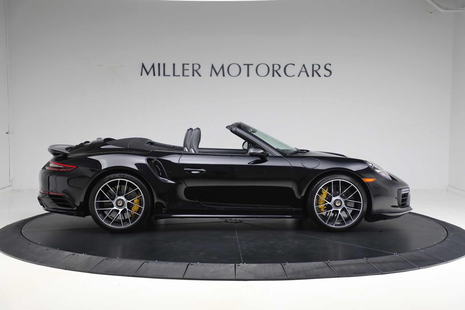 Used-2019-Porsche-911-Turbo-S
